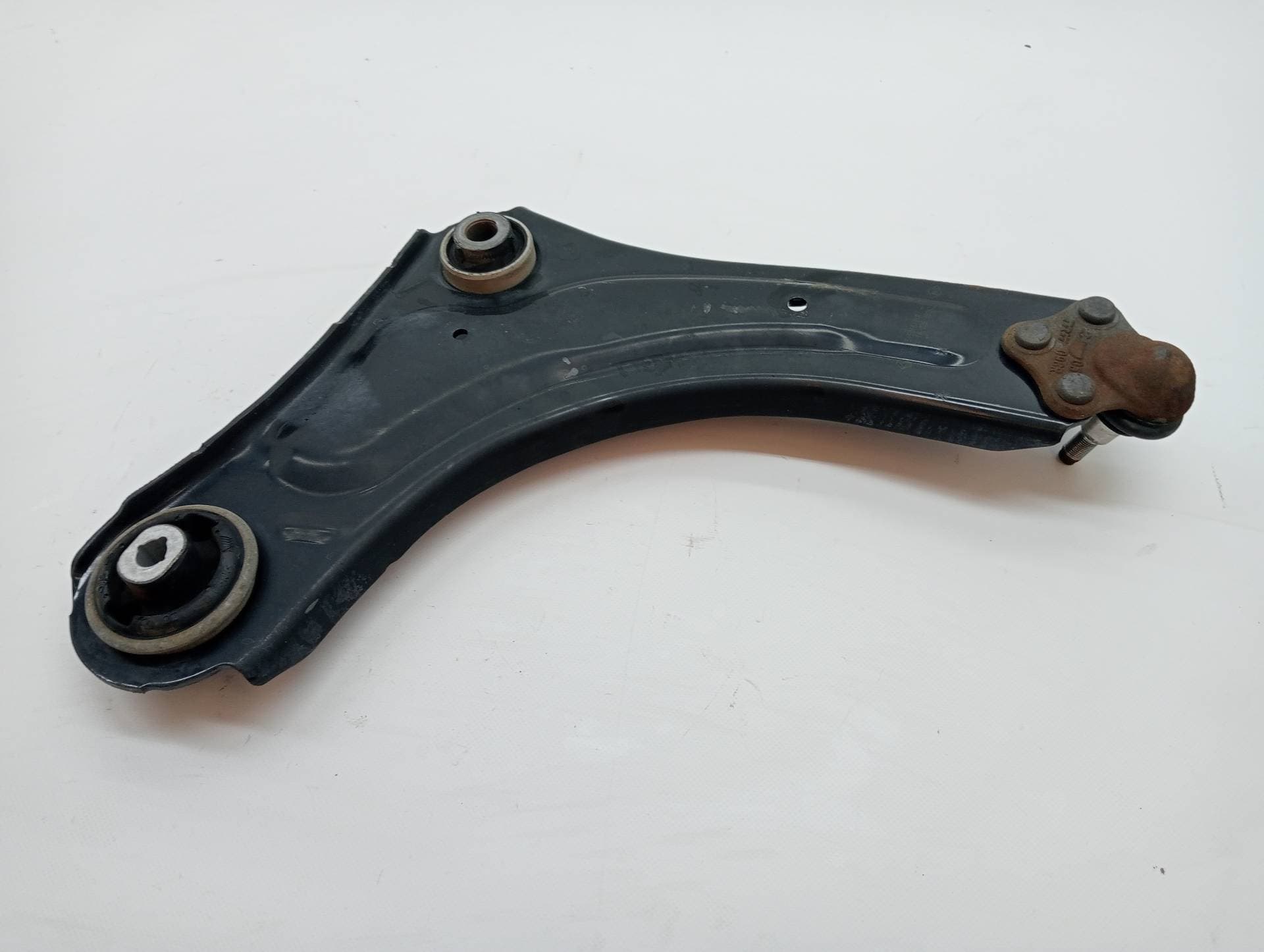 Brazo suspension inferior delantero izquierdo RENAULT MEGANE IV GRANDTOUR 3