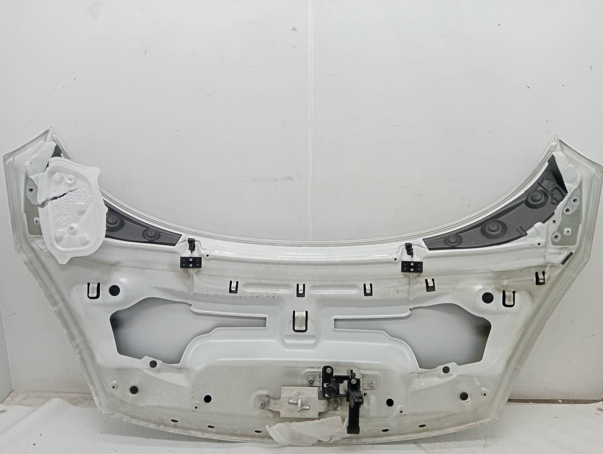 Capot RENAULT MEGANE IV GRANDTOUR 2