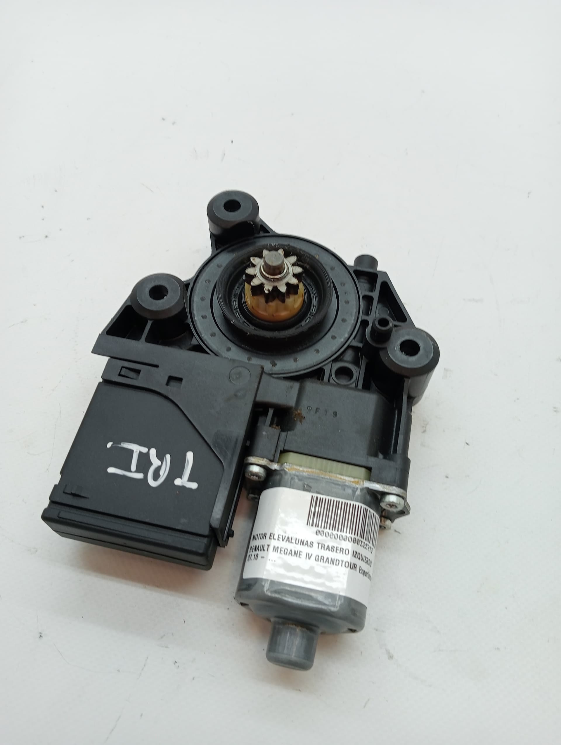 Motor elevalunas trasero izquierdo RENAULT MEGANE IV GRANDTOUR 3