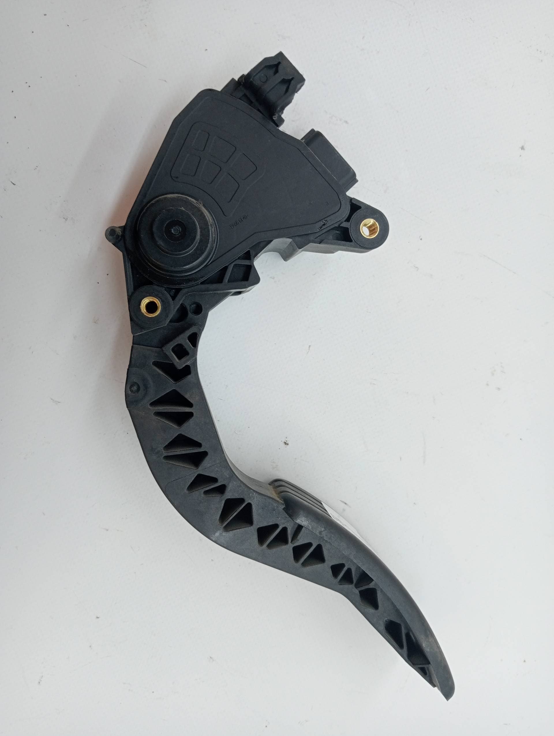 Pedal acelerador RENAULT MEGANE IV GRANDTOUR 3