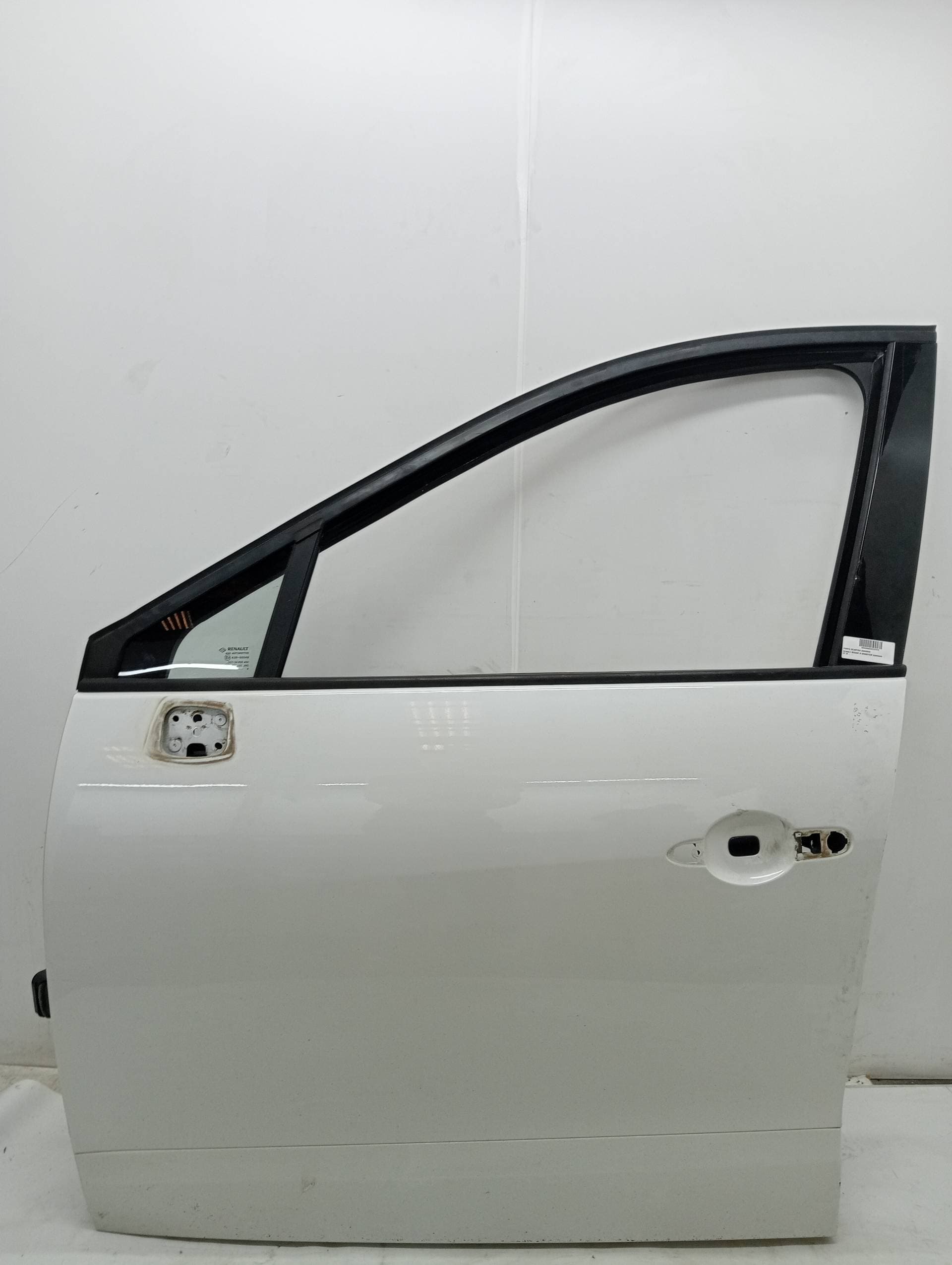Puerta delantera izquierda RENAULT MEGANE IV GRANDTOUR