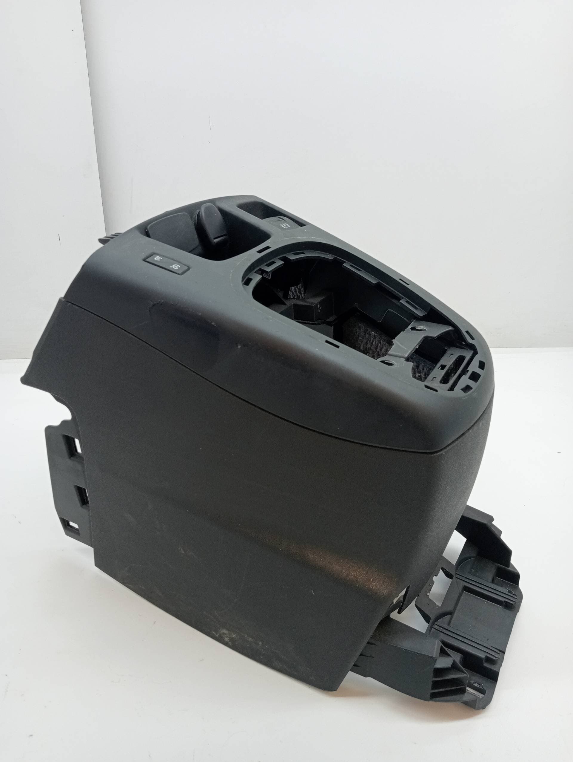 Consola central RENAULT MEGANE IV GRANDTOUR 2