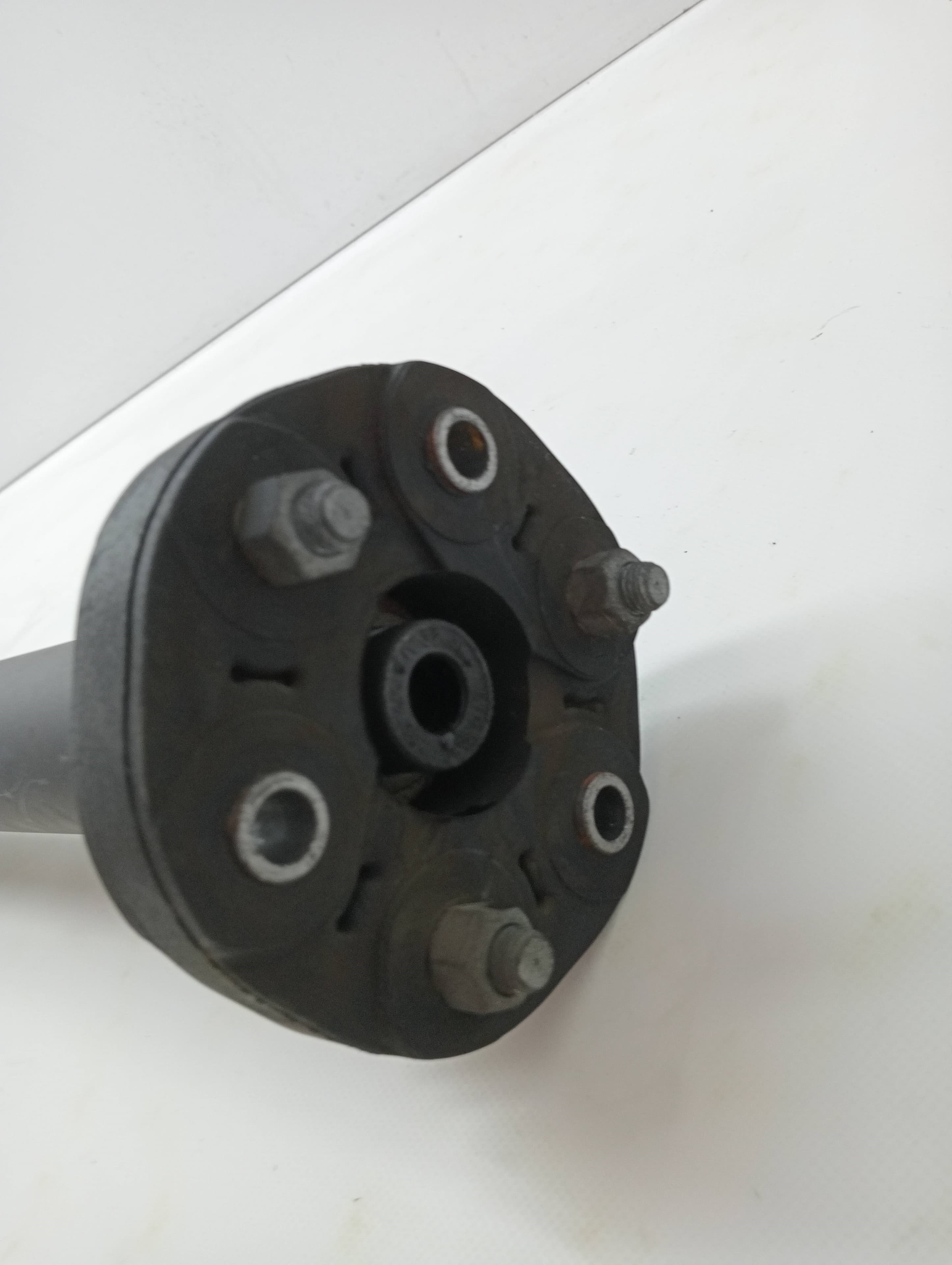 Cardan trasero MERCEDES-BENZ CLASE C (W204) LIM. 3