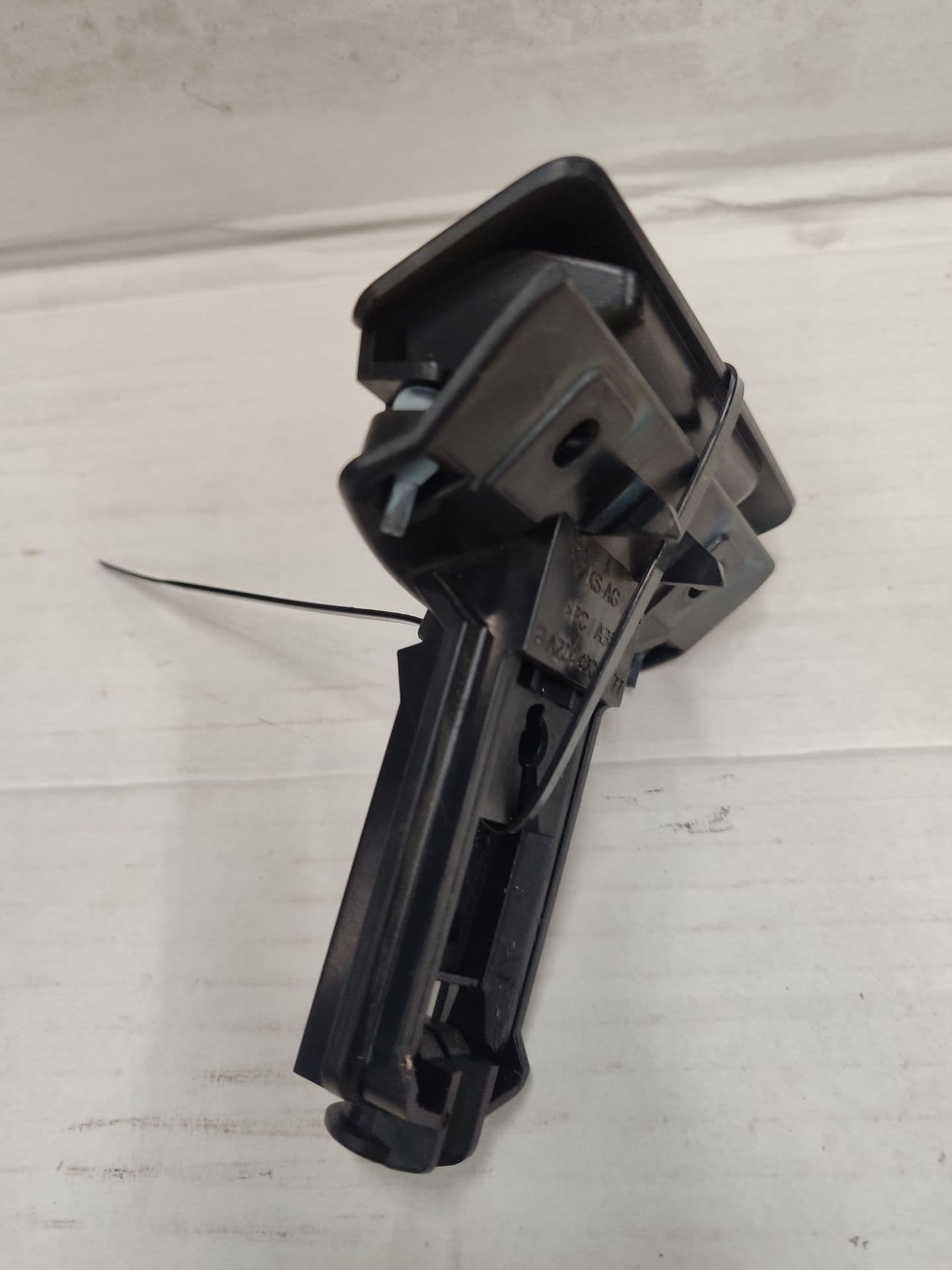 Plastico MERCEDES-BENZ CLASE C (W204) LIM.