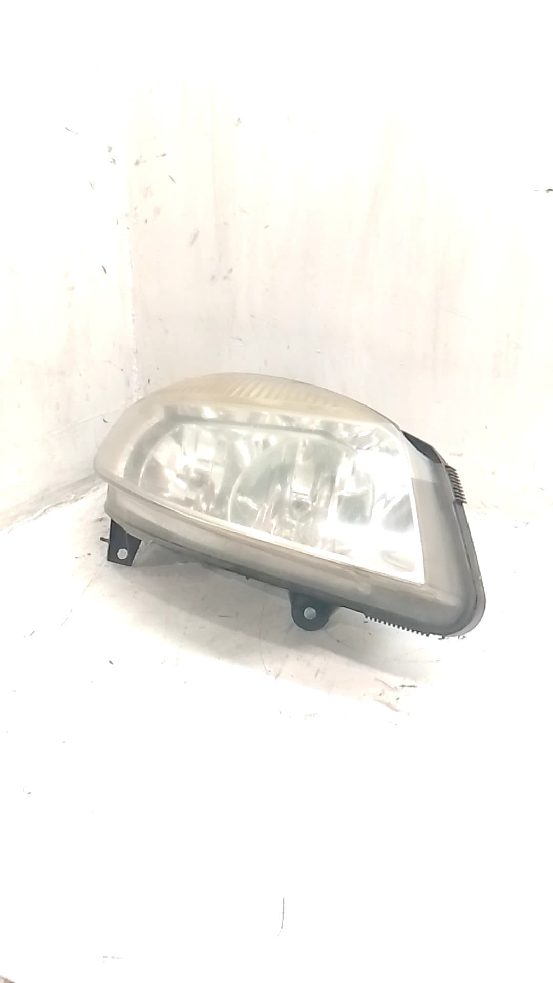 Faro derecho RENAULT MEGANE III BERLINA 5 P