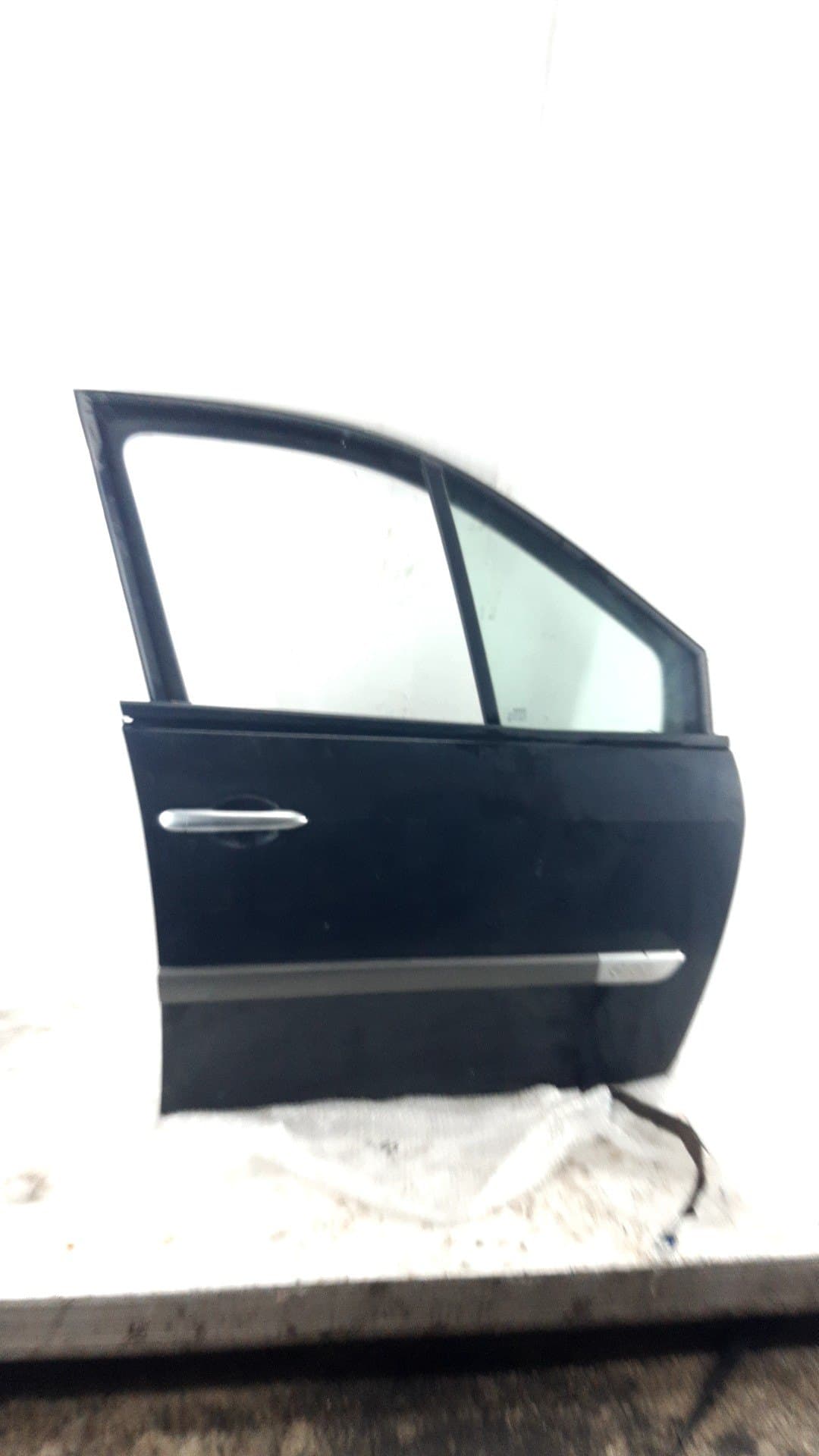 Puerta delantera derecha RENAULT MEGANE III BERLINA 5 P