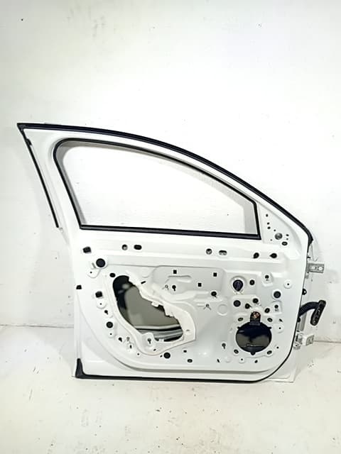 Puerta delantera izquierda OPEL CORSA F 3