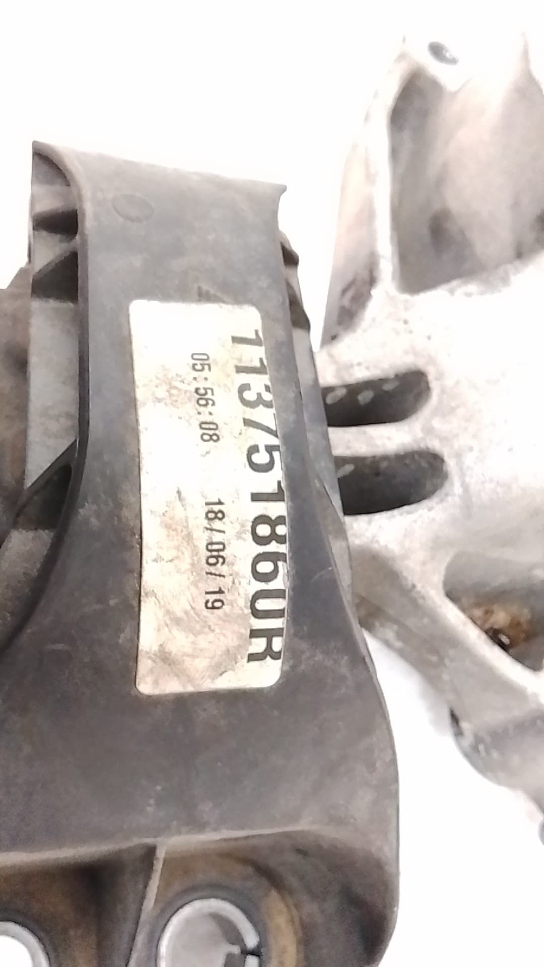 Soporte motor derecho RENAULT KADJAR 2