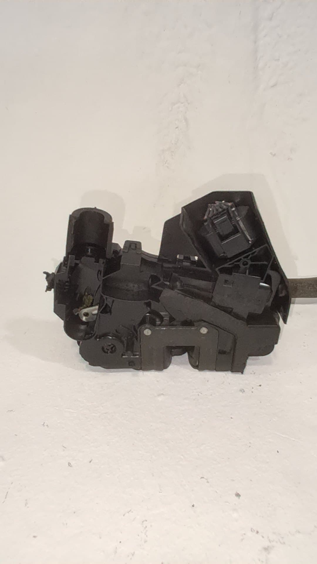 Cerradura puerta trasera derecha RENAULT SCENIC IV 3