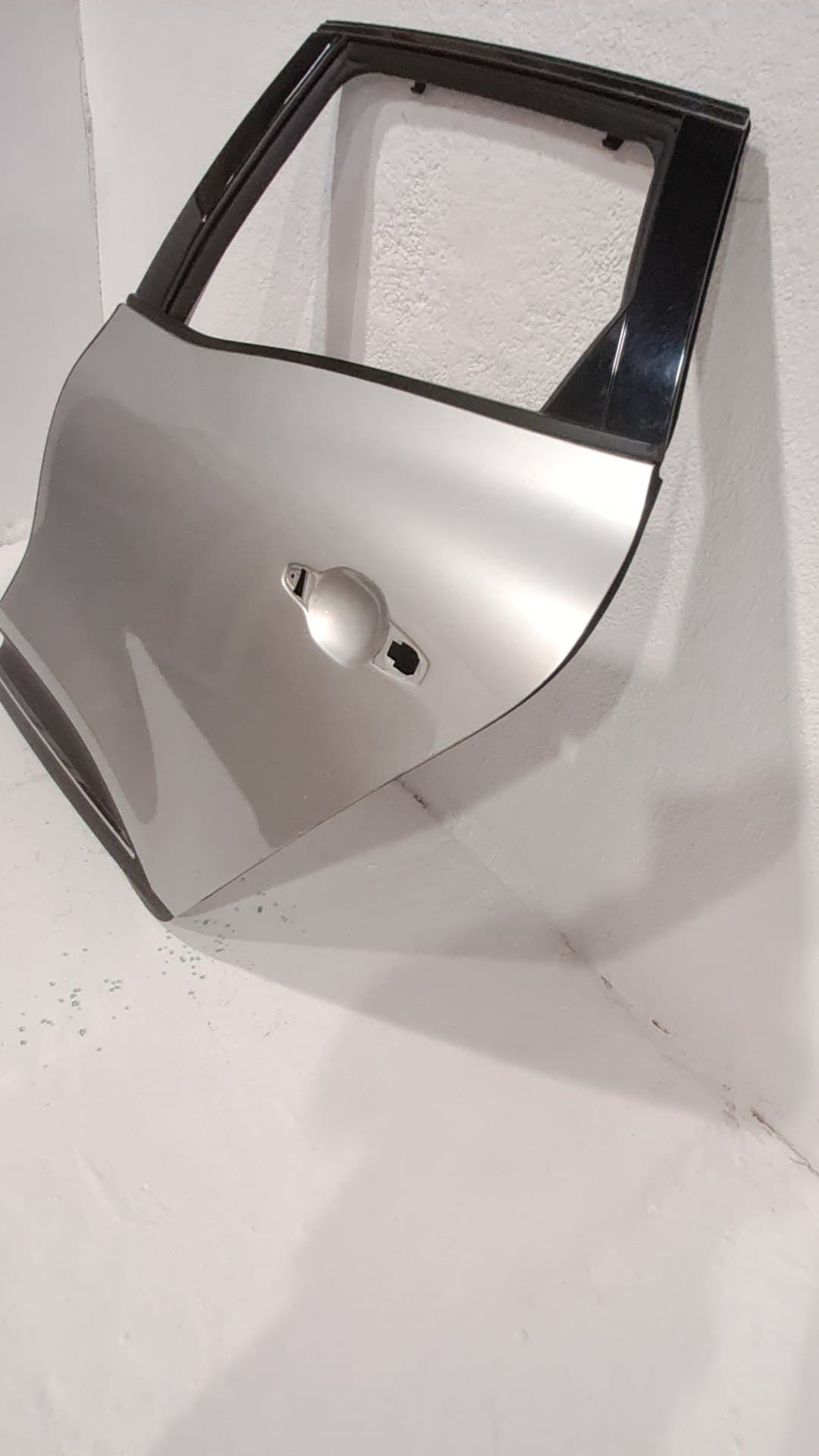 Puerta trasera izquierda RENAULT SCENIC IV 3