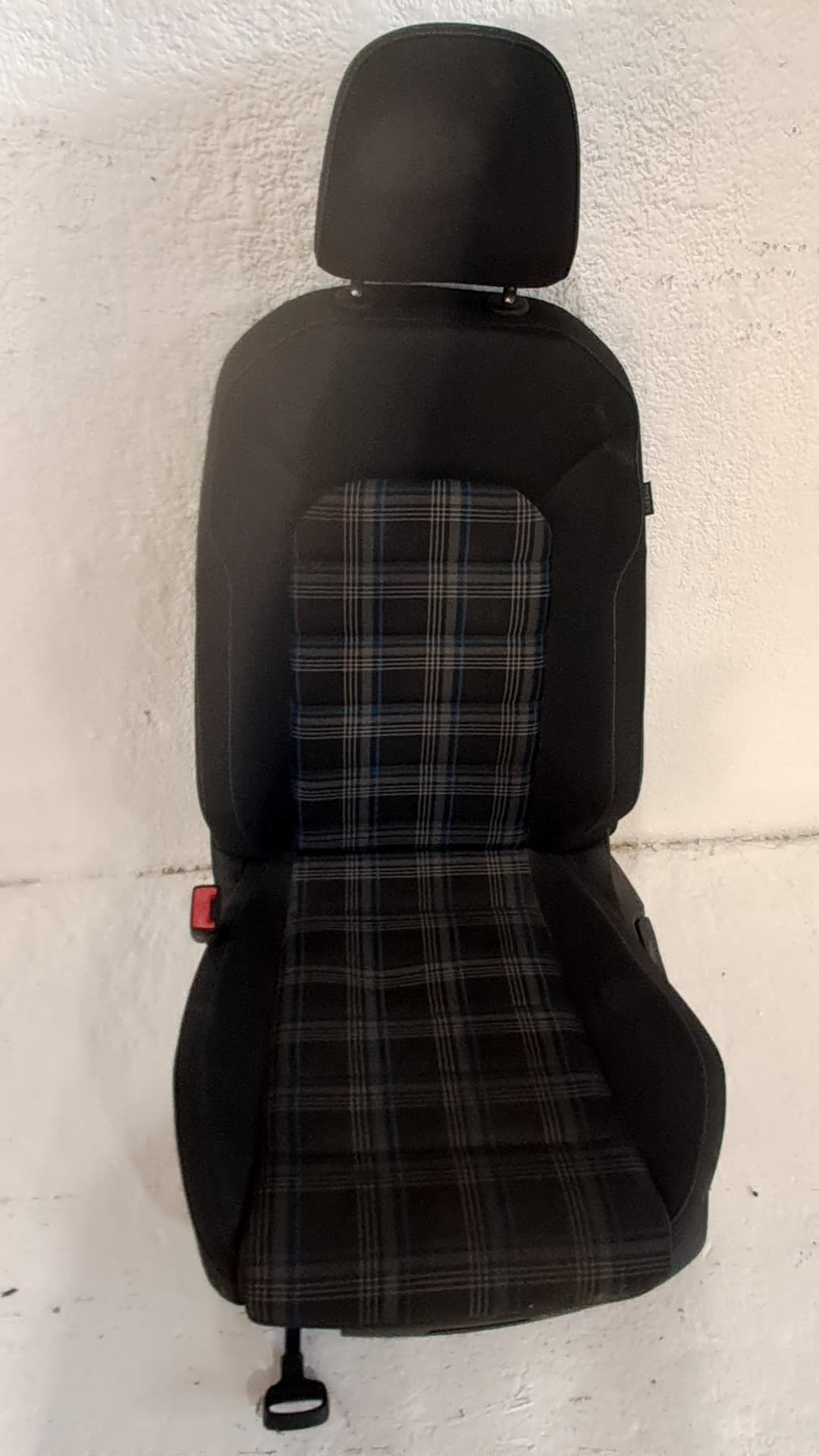 Asiento delantero izquierdo VOLKSWAGEN GOLF VII LIM.