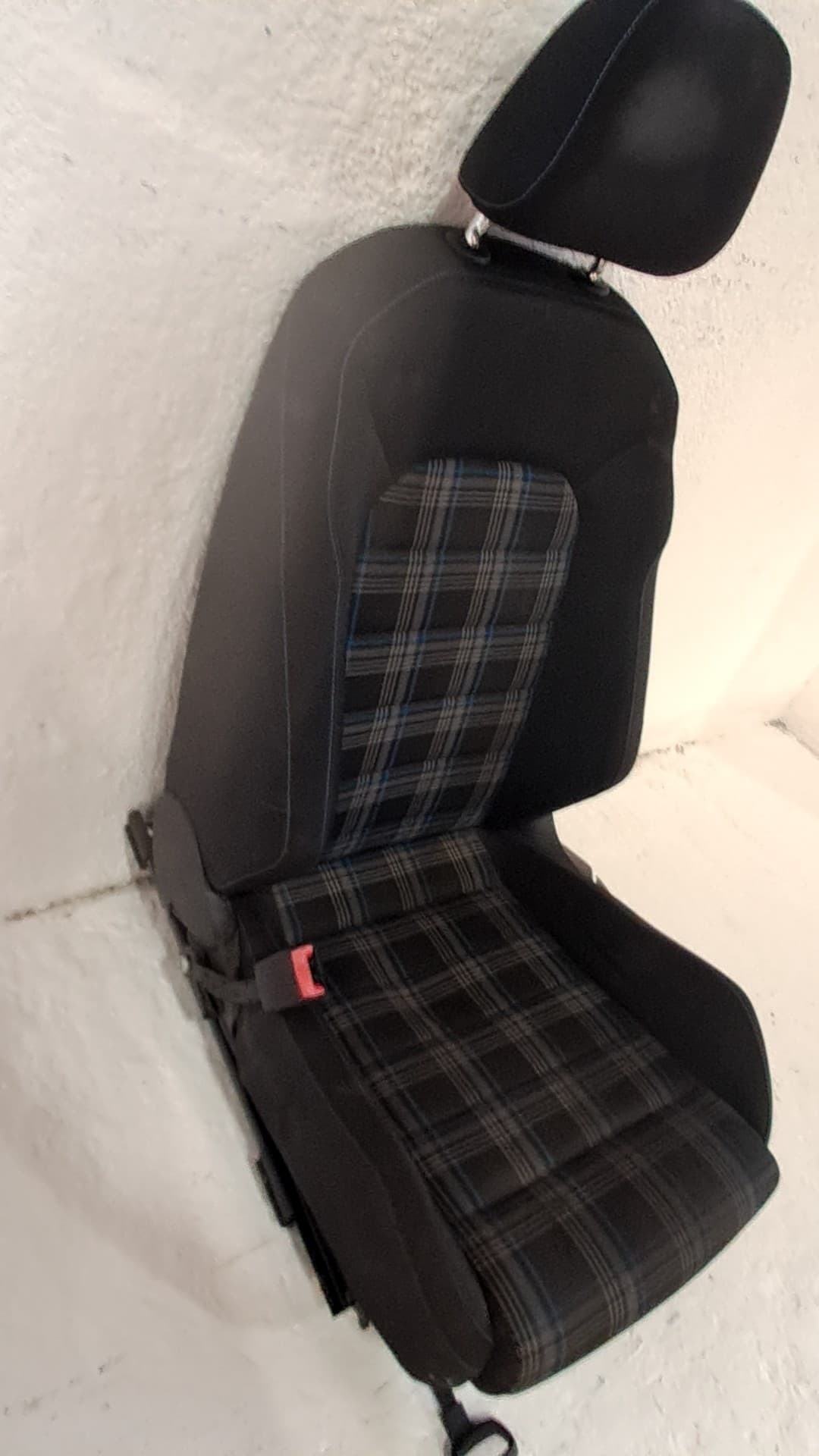 Asiento delantero izquierdo VOLKSWAGEN GOLF VII LIM. 4