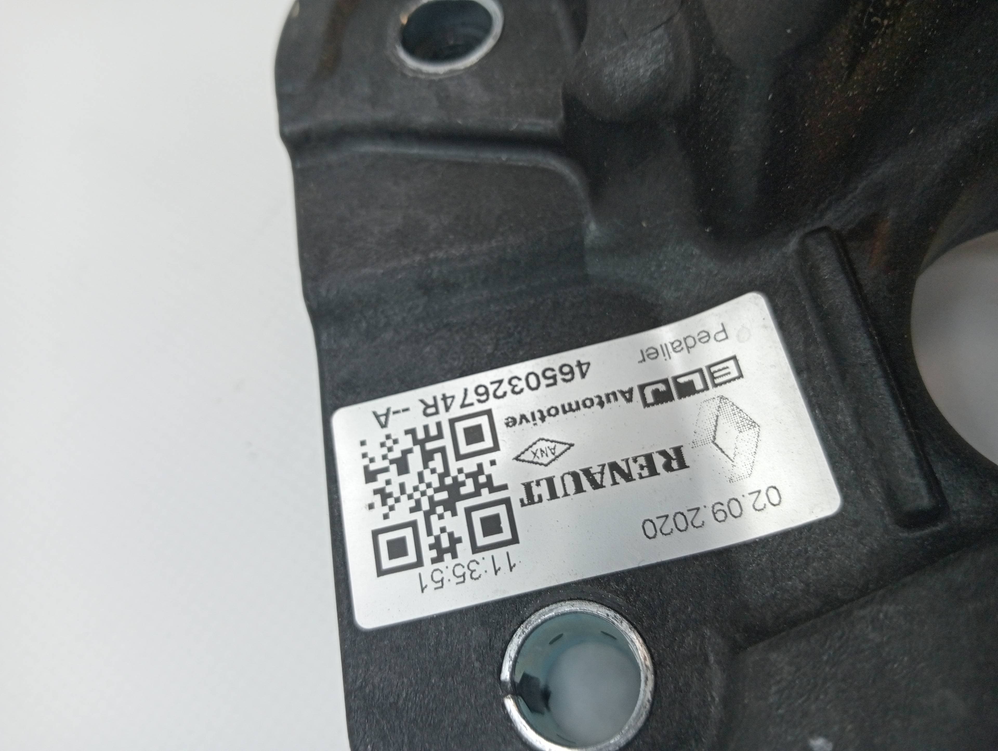 Pedal embrague DACIA DUSTER 3