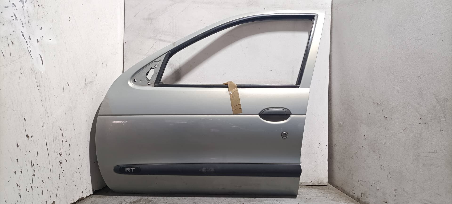 Puerta delantera izquierda RENAULT MEGANE I FASE 2 BERLINA (BA0)