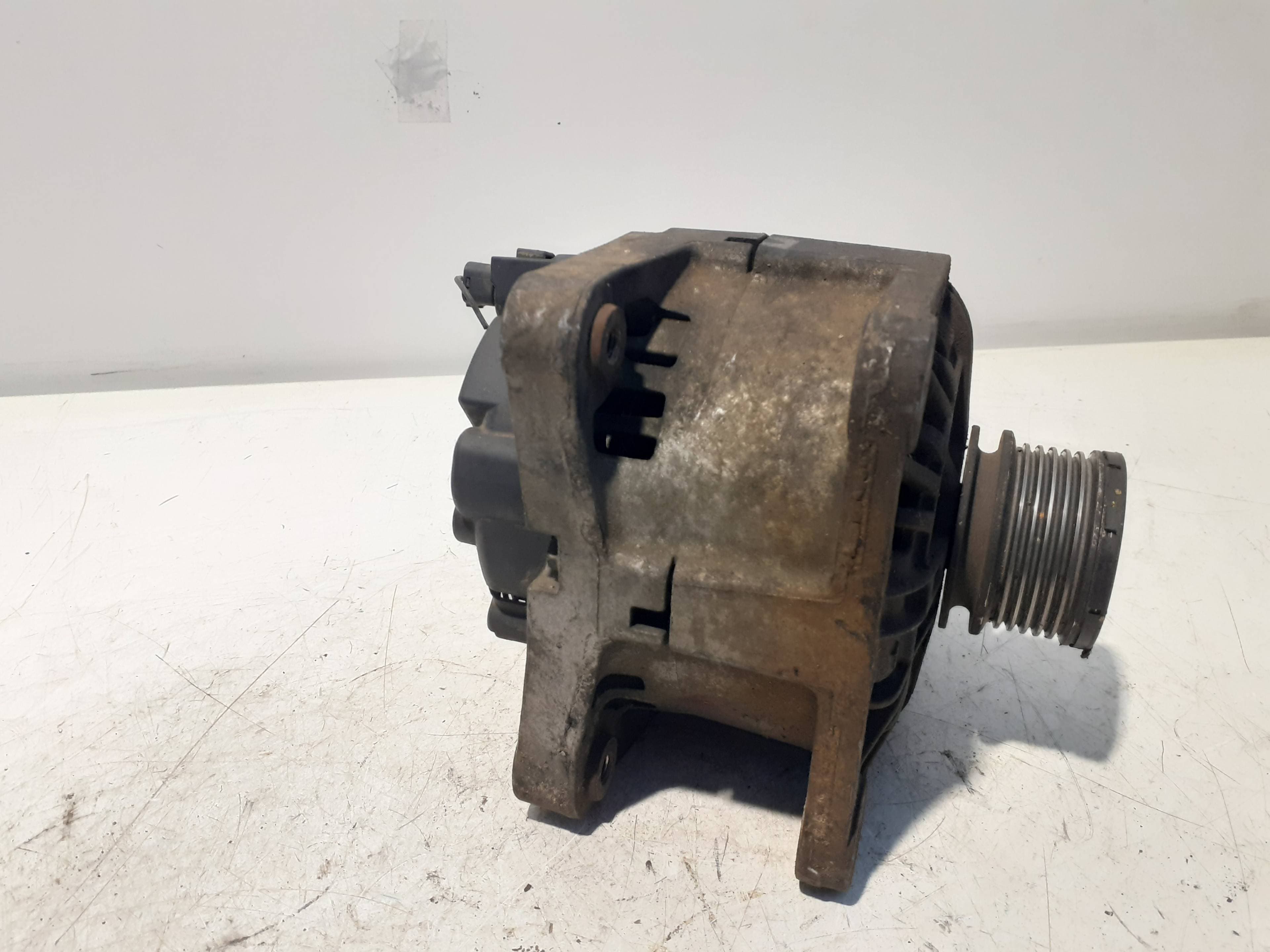 Alternador RENAULT CLIO II SYMBOL 4