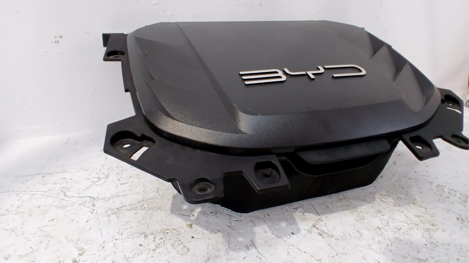 Guantera BYD SEAL 5