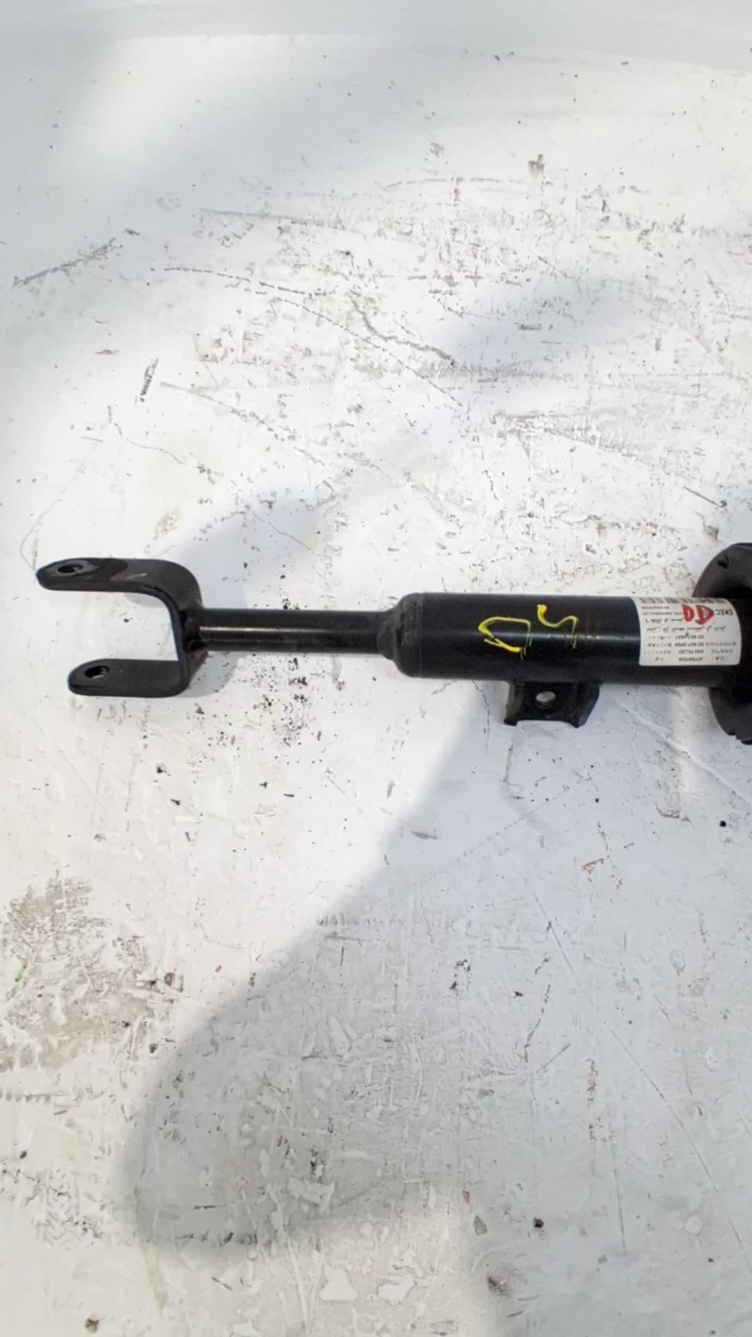 Amortiguador delantero derecho BYD SEAL 3