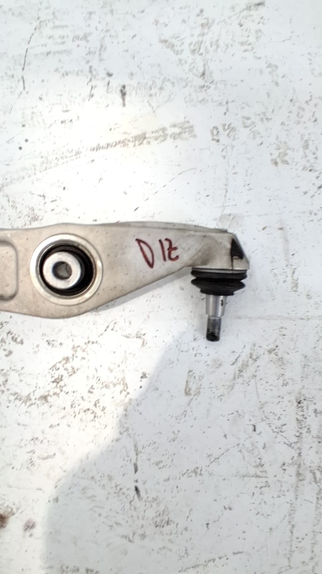 Brazo suspension inferior delantero izquierdo BYD SEAL 2