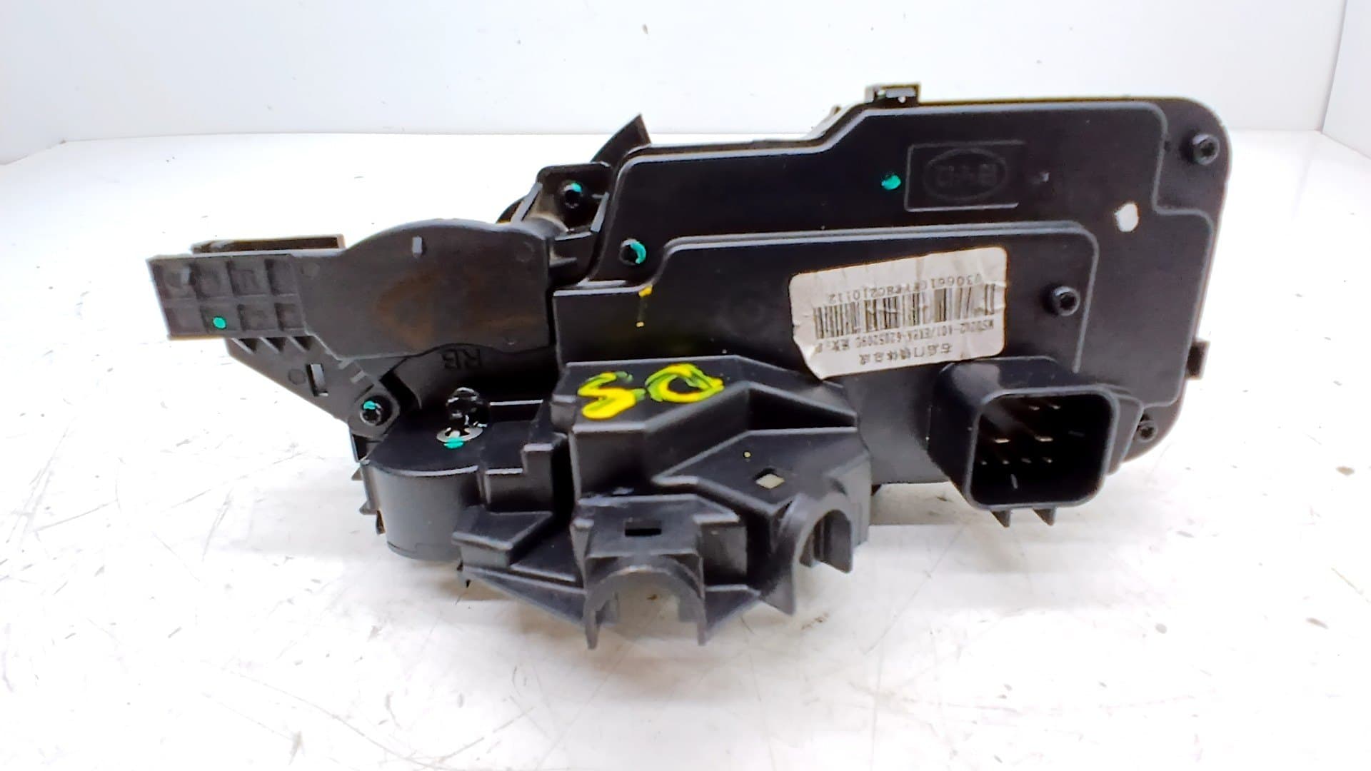 Cerradura puerta trasera derecha BYD SEAL 3