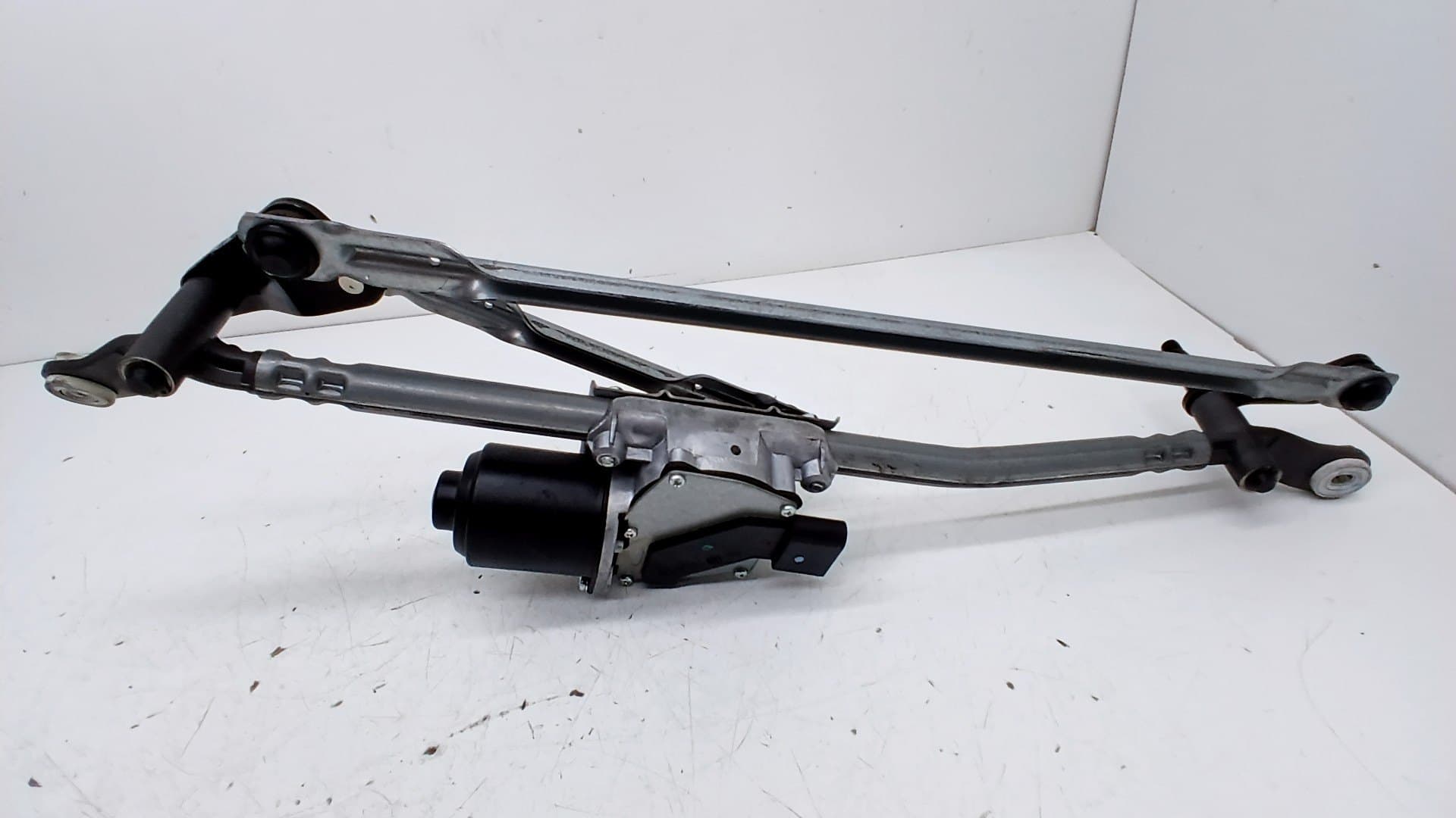 Motor limpia delantero BYD SEAL 5