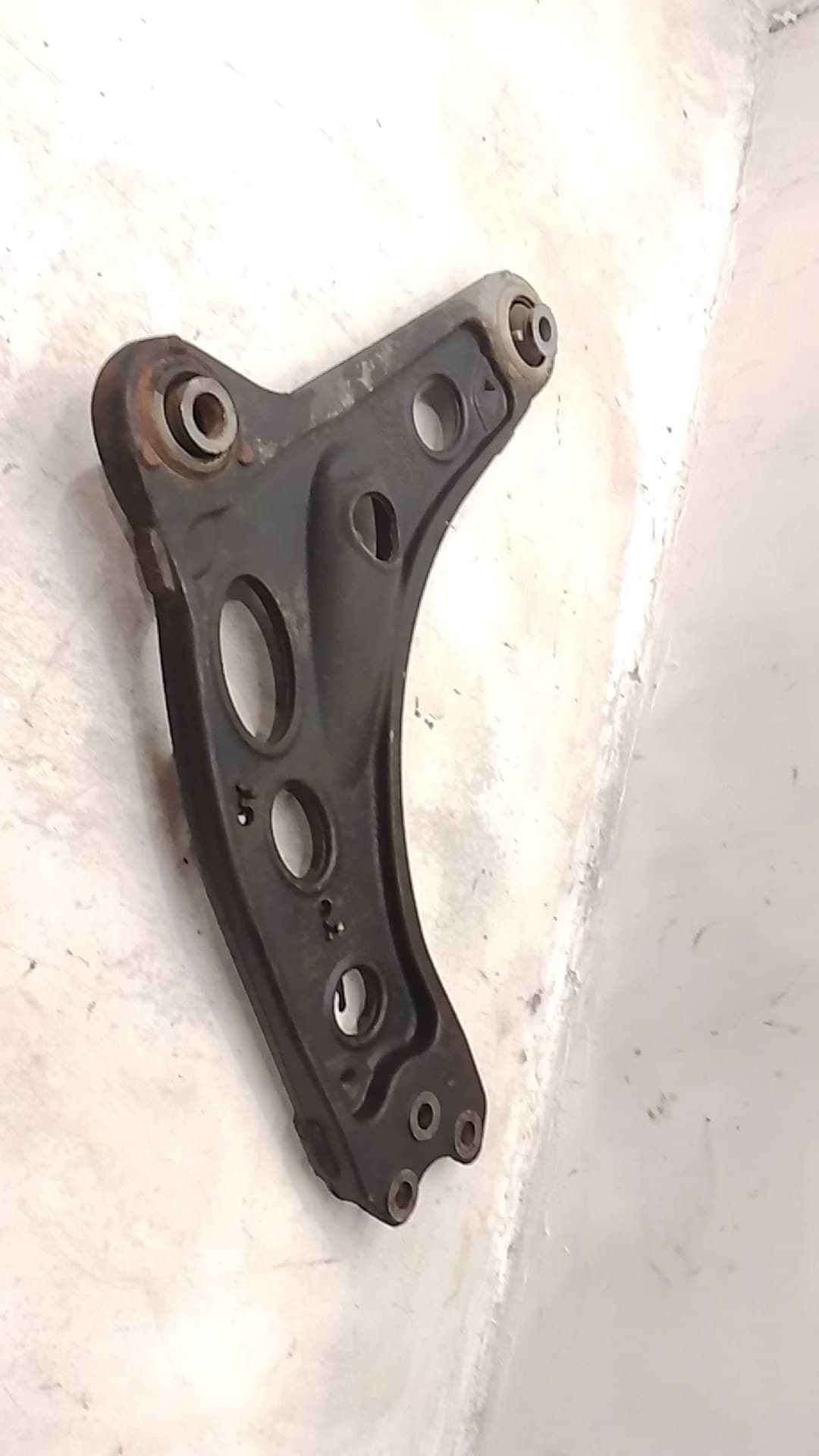 Brazo suspension inferior delantero derecho OPEL VIVARO COMBI 2