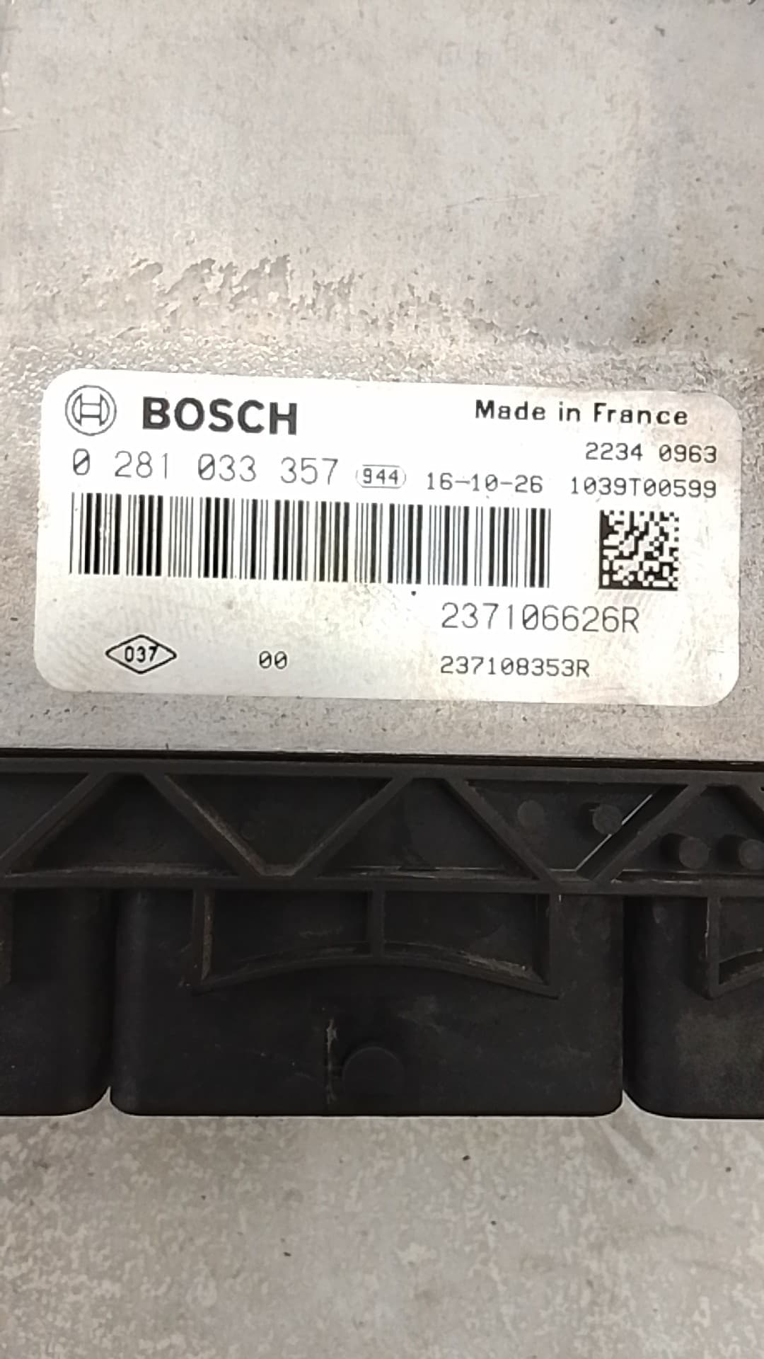 Centralita motor uce OPEL VIVARO COMBI 2