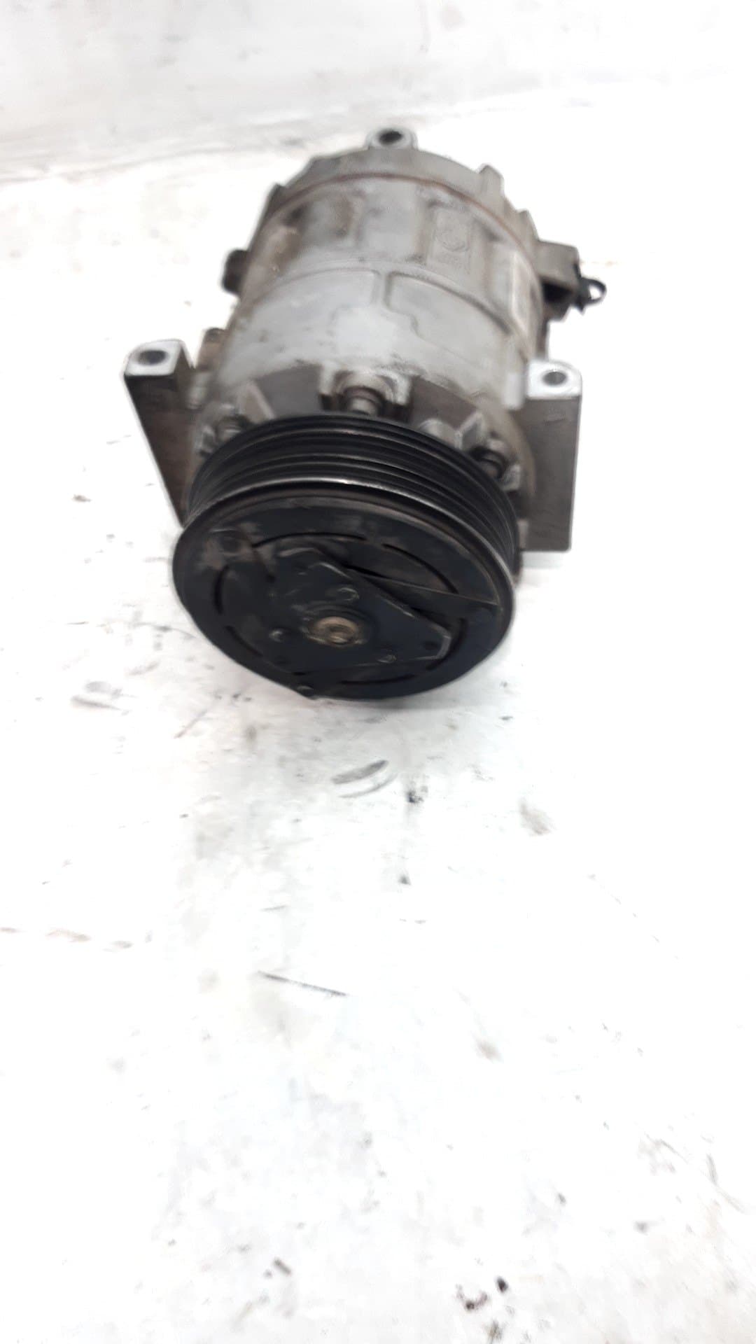 Recambio OPEL VIVARO COMBI ref. 93457456 3
