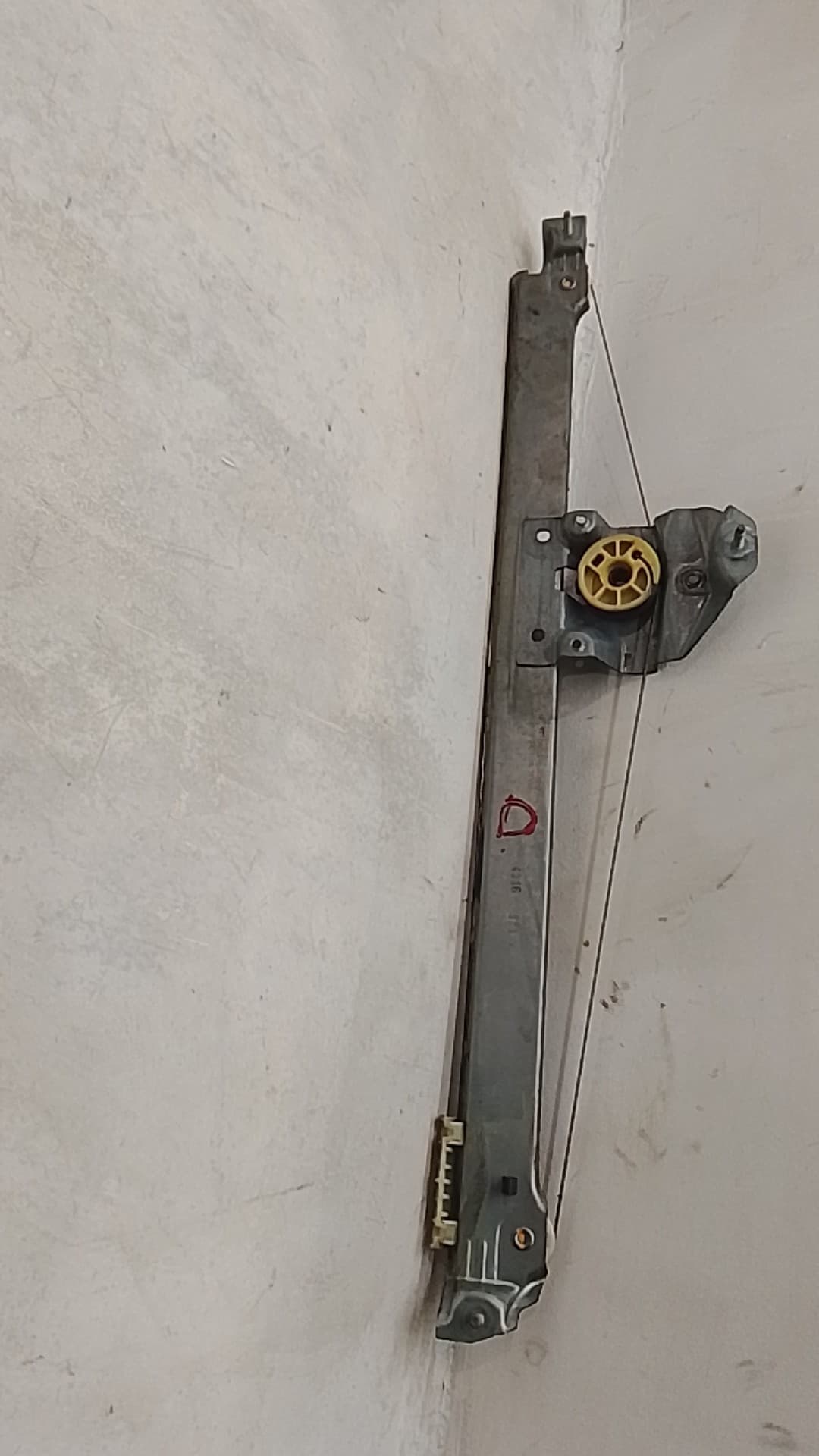 Elevalunas delantero derecho OPEL VIVARO COMBI 3