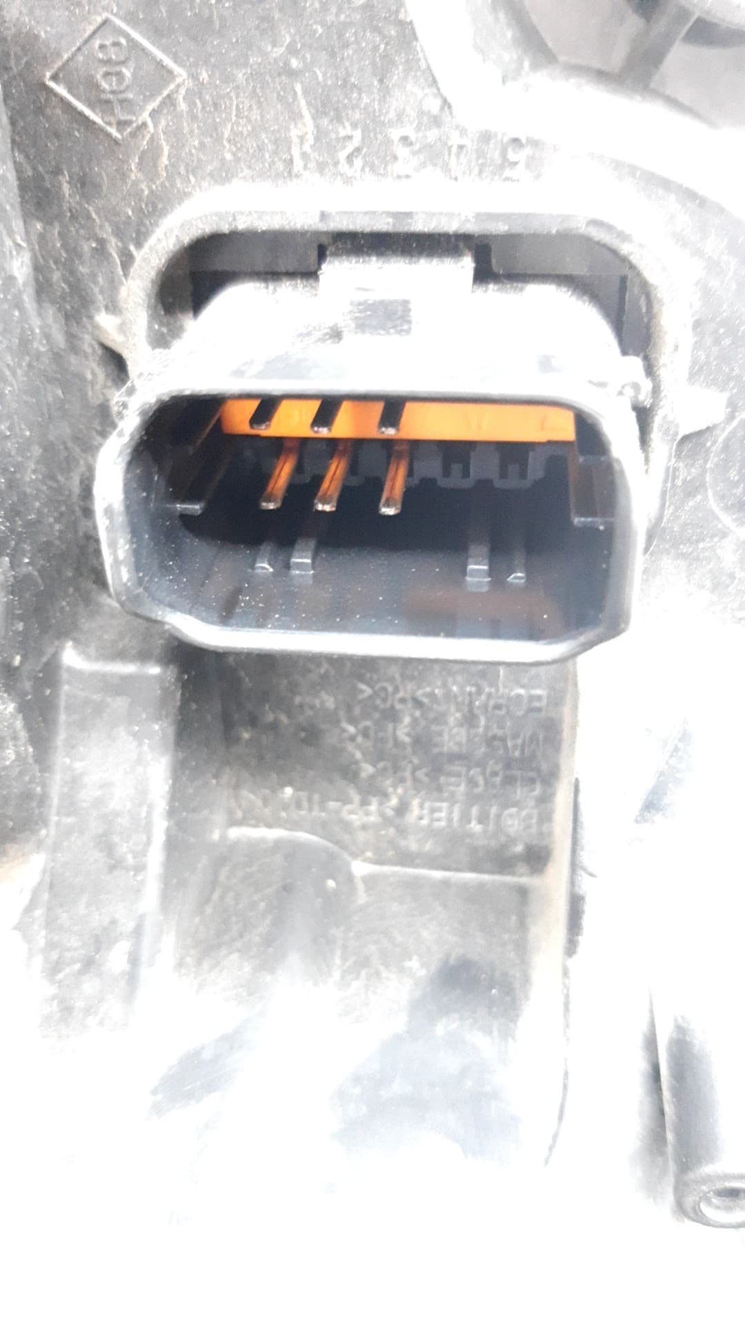 Faro izquierdo OPEL VIVARO COMBI 3