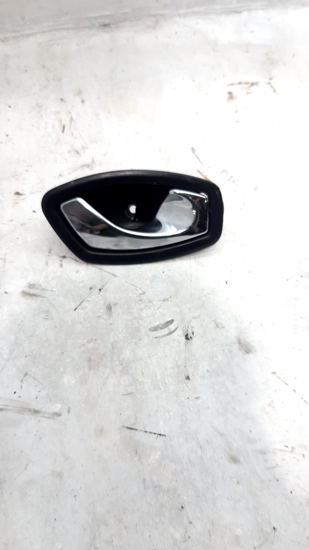 Maneta interior delantera derecha OPEL VIVARO COMBI