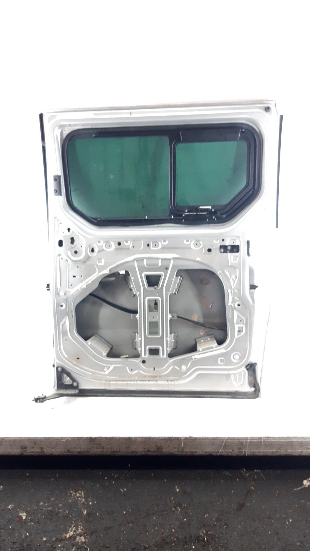 Puerta lateral corredera derecha OPEL VIVARO COMBI 2