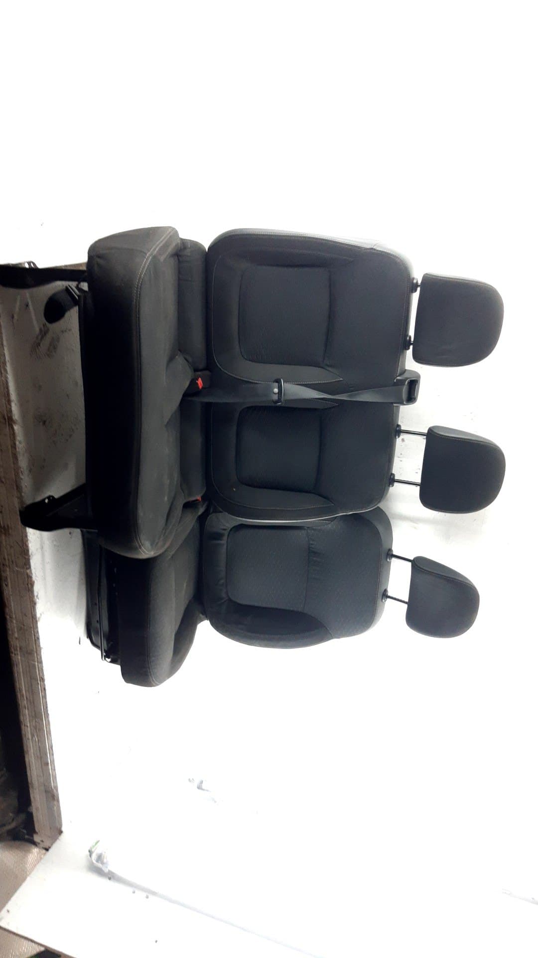 Recambio OPEL VIVARO COMBI ref. 95517343