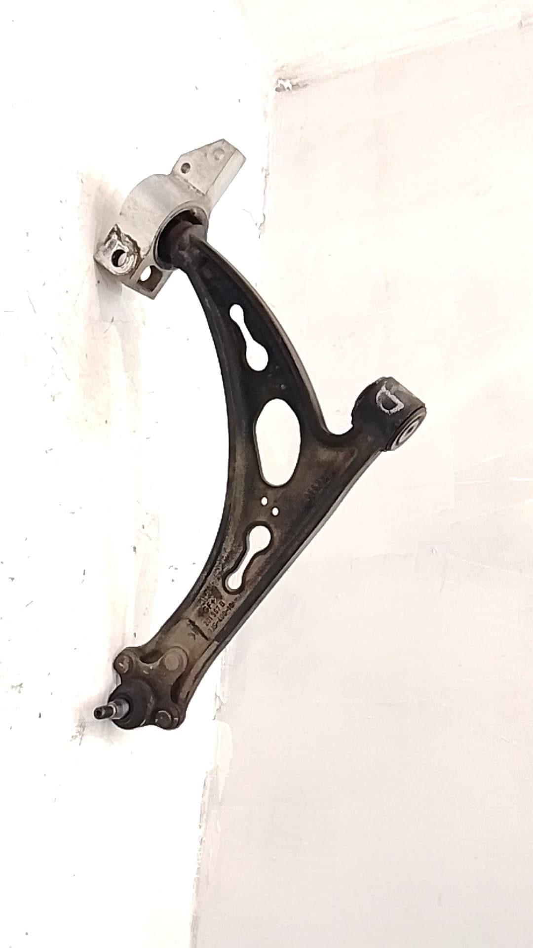 Brazo suspension inferior delantero derecho SEAT TOLEDO (5P2) 2