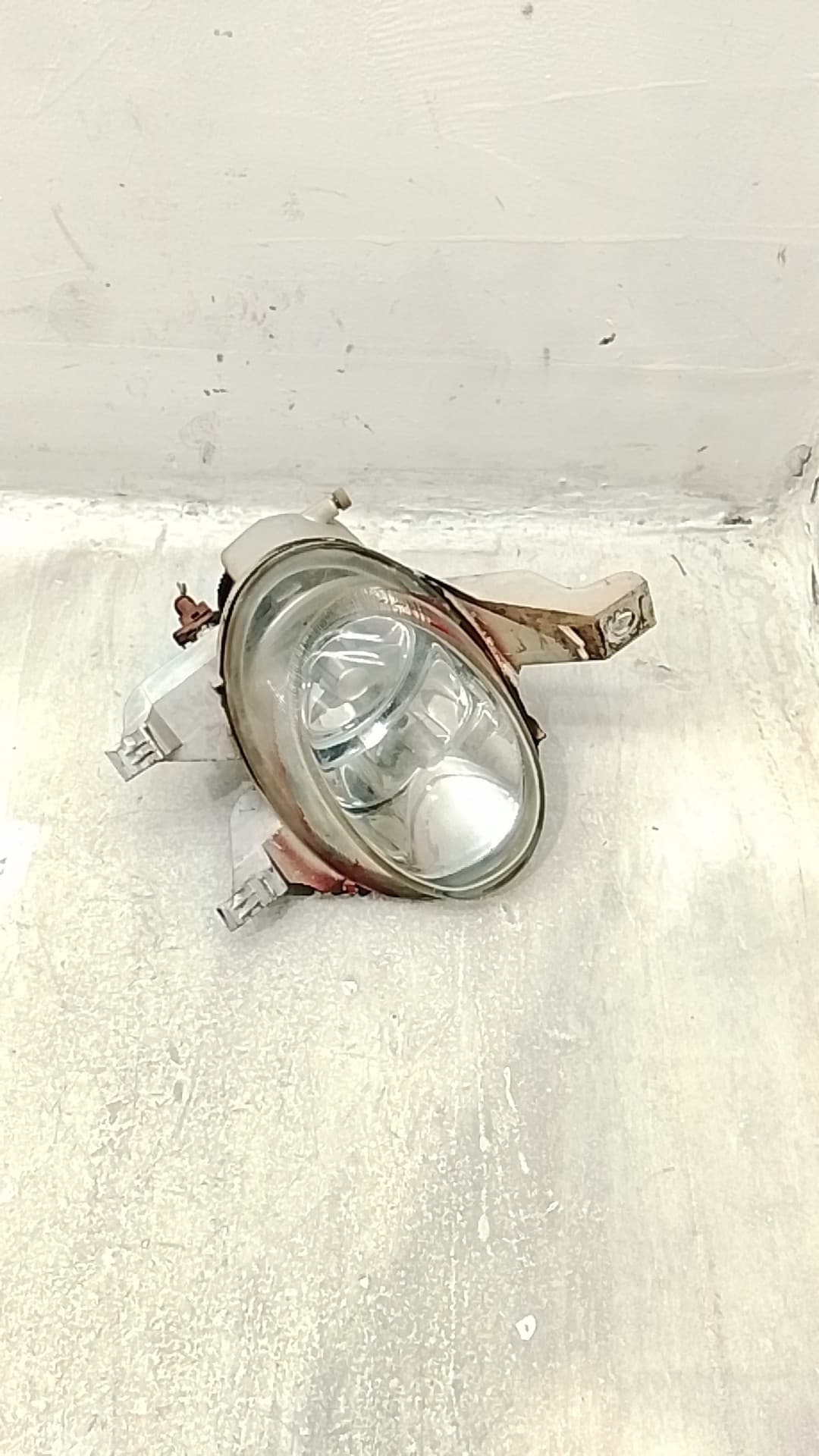 Faro antiniebla izquierdo PEUGEOT 206 BERLINA