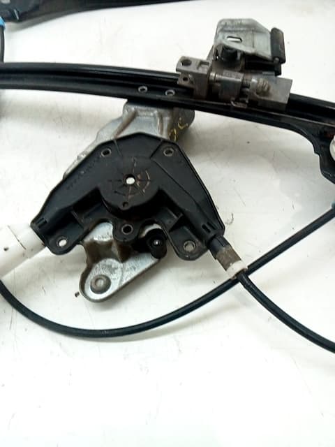 Elevalunas delantero izquierdo BMW 3 COUPE (E46) 2