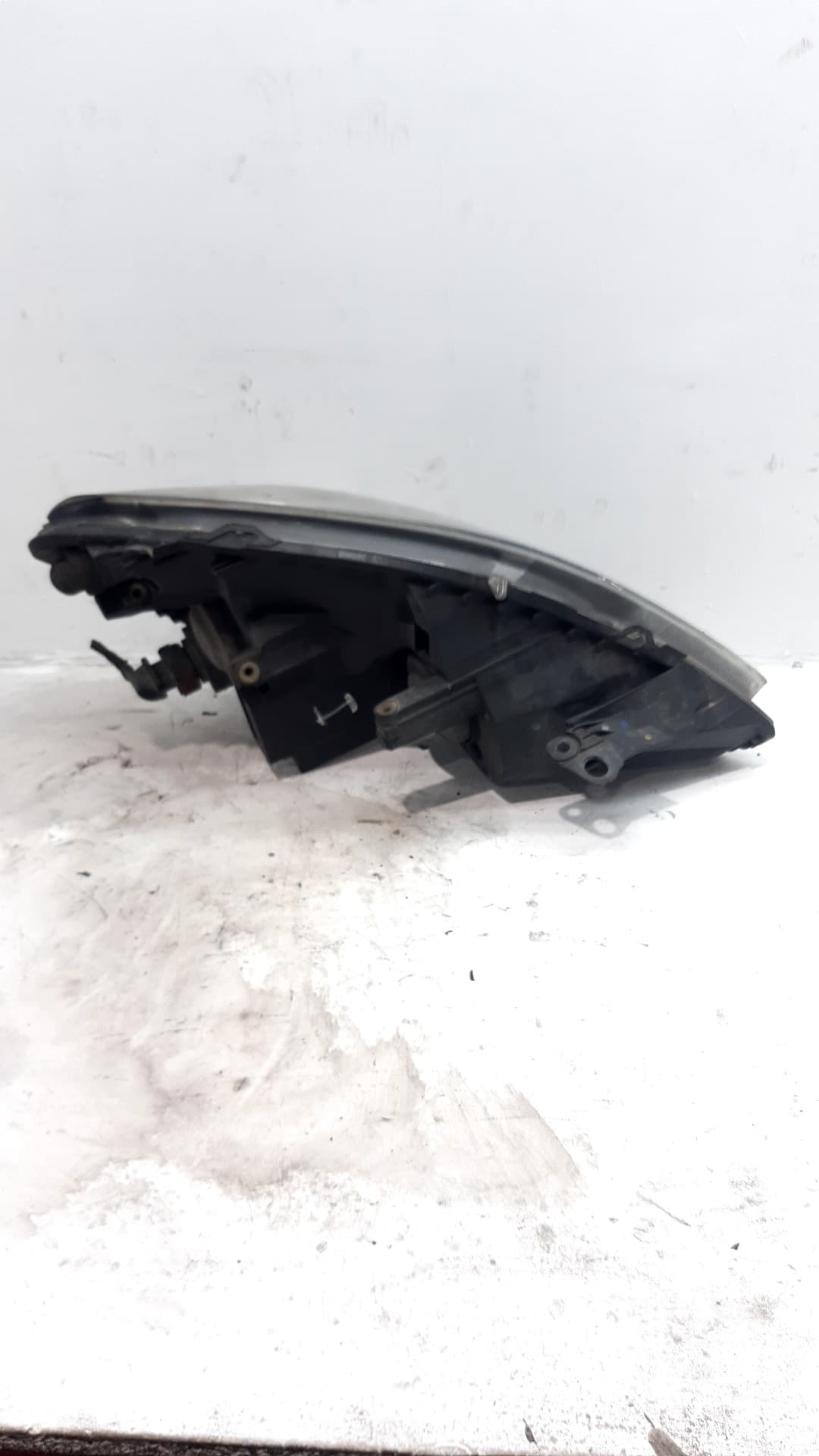 Faro izquierdo OPEL ZAFIRA B 3