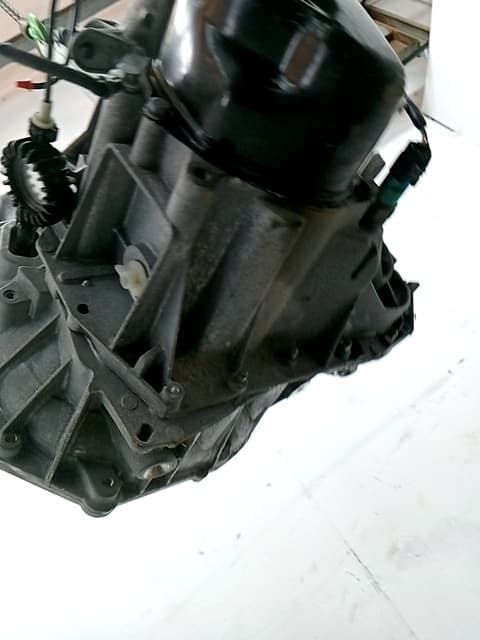 Caja cambios DACIA DUSTER 2