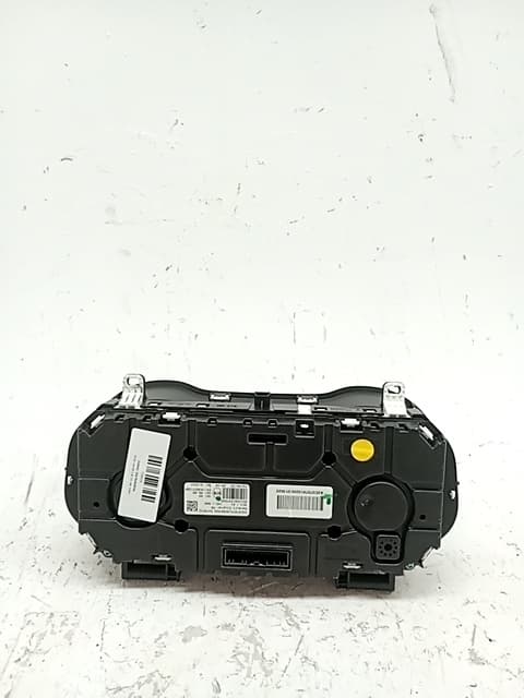 Cuadro instrumentos DACIA DUSTER 2
