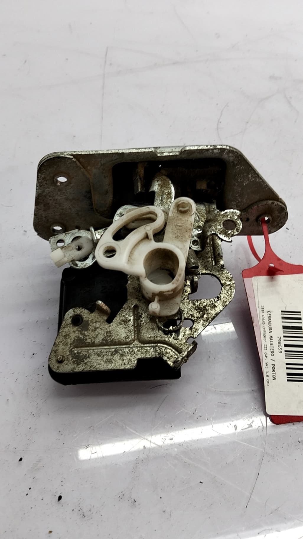 Cerradura maletero / porton JEEP GRAND CHEROKEE III (WH, WK) 5