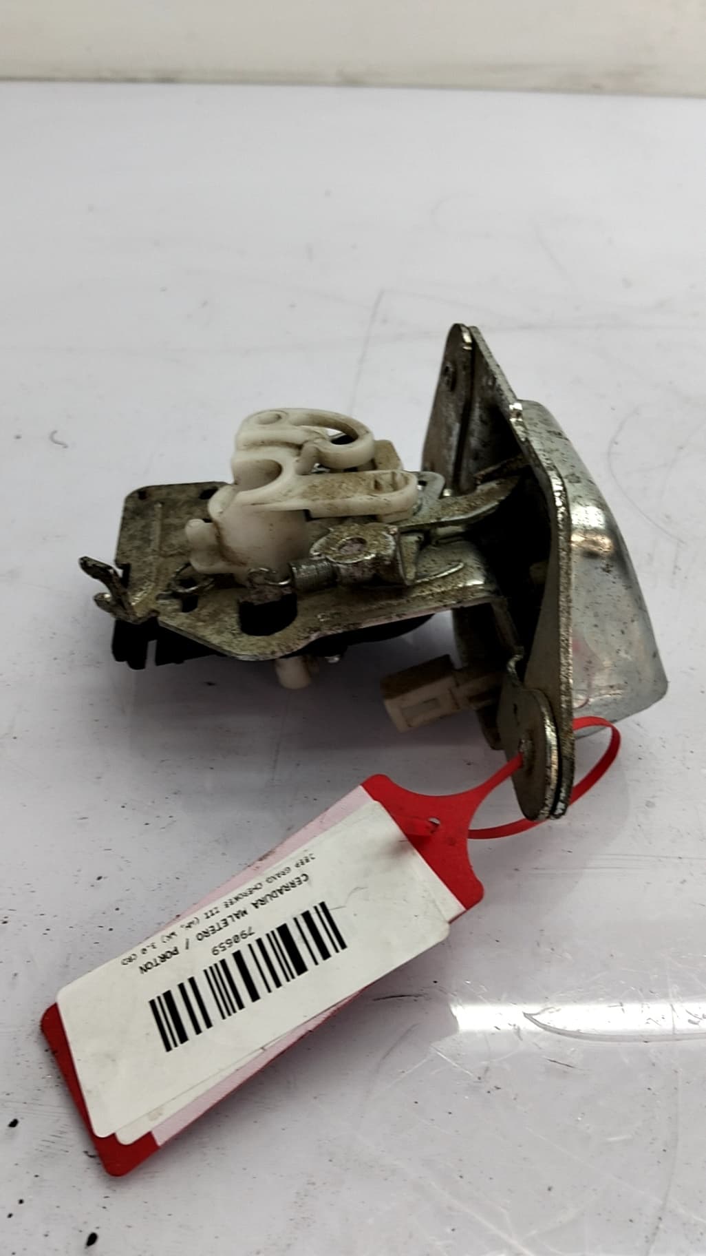 Cerradura maletero / porton JEEP GRAND CHEROKEE III (WH, WK) 4