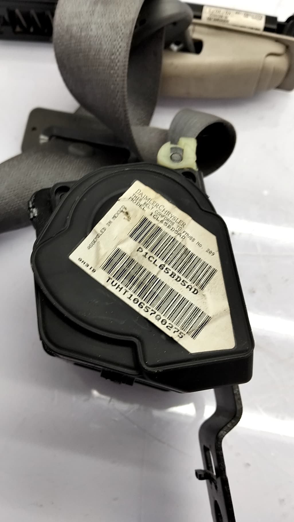 Cinturon seguridad delantero izquierdo JEEP GRAND CHEROKEE III (WH, WK) 5