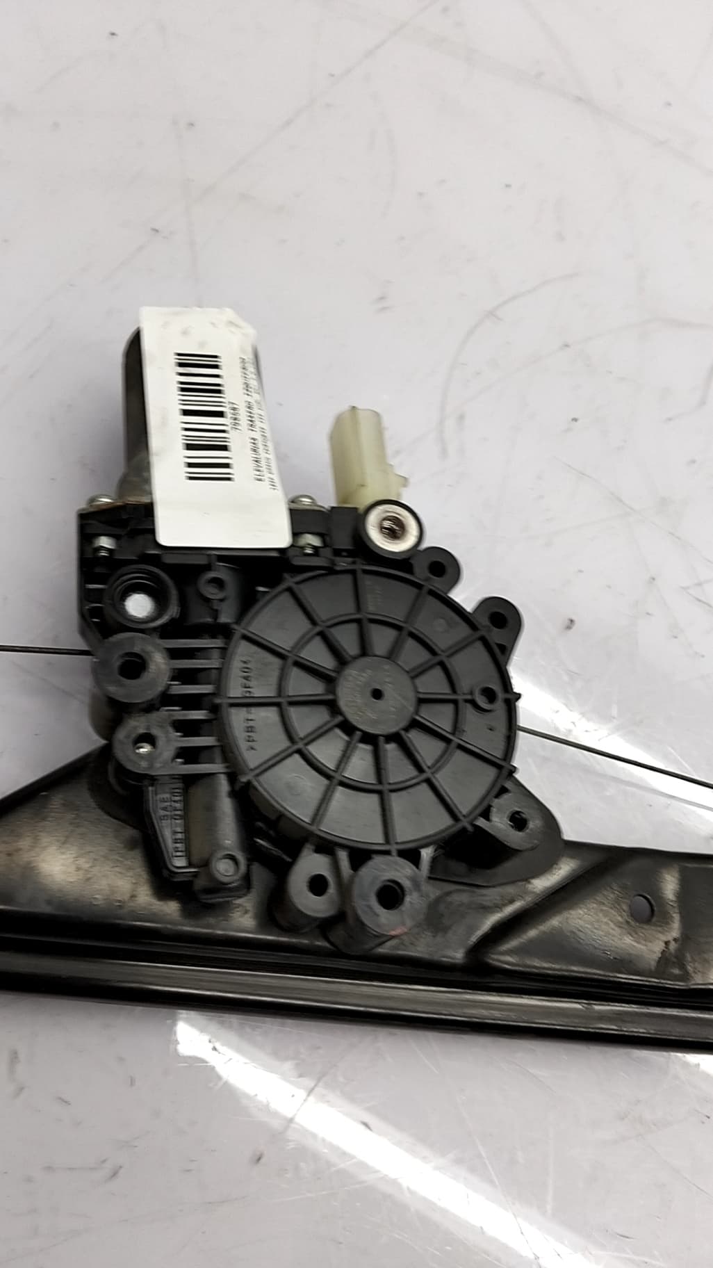 Elevalunas trasero izquierdo JEEP GRAND CHEROKEE III (WH, WK) 2
