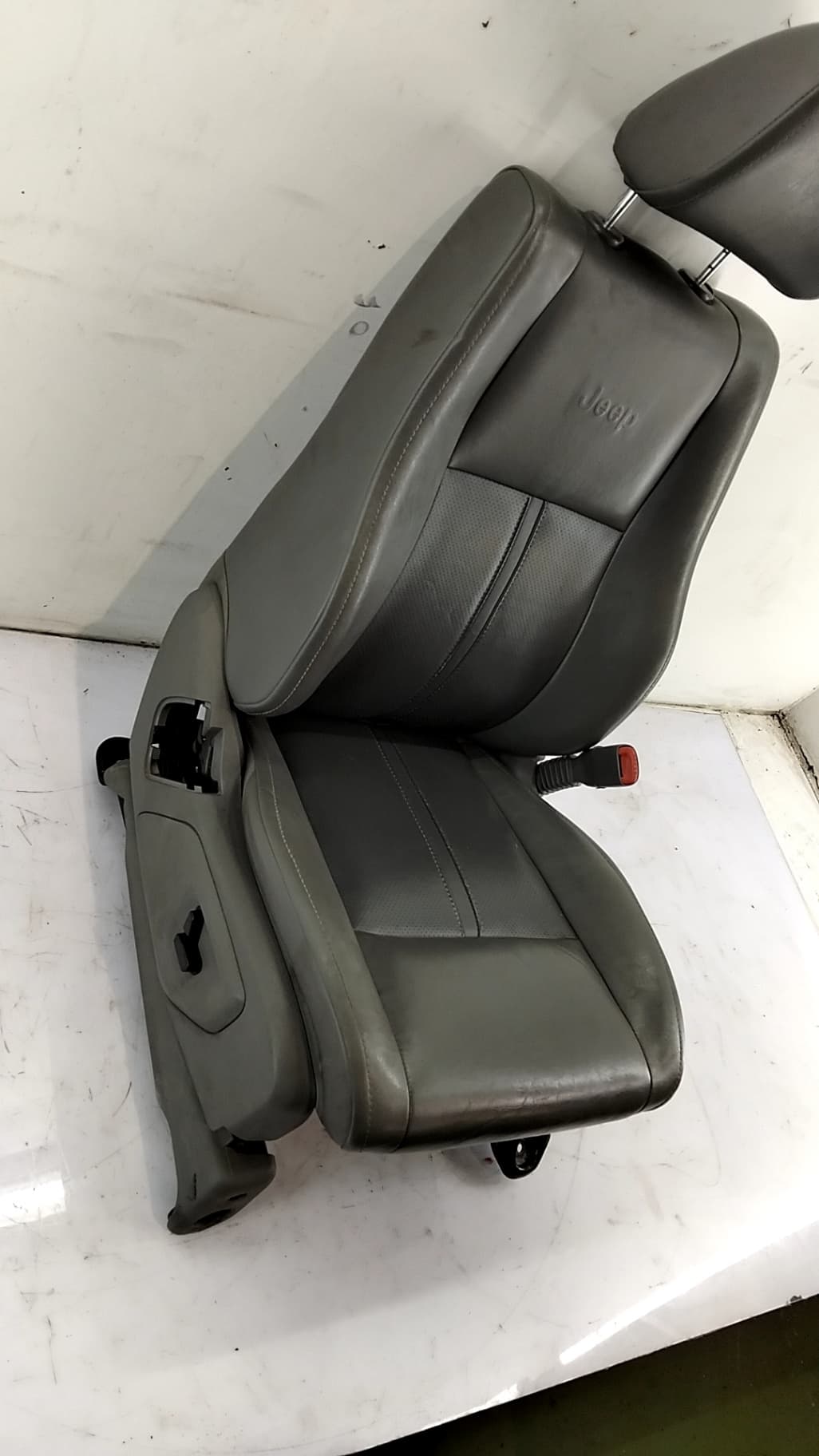 Asiento delantero derecho JEEP GRAND CHEROKEE III (WH, WK) 5