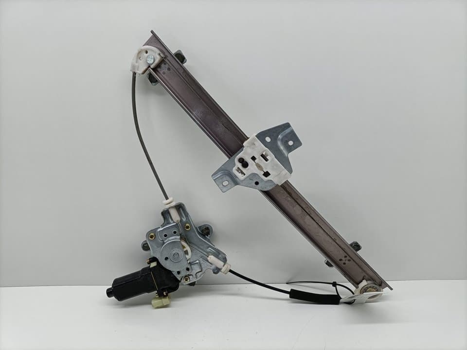 Elevalunas delantero derecho HYUNDAI GETZ (TB)
