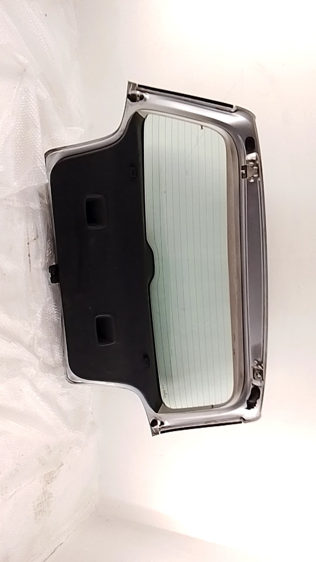 Porton trasero VOLKSWAGEN POLO (9N1) 2
