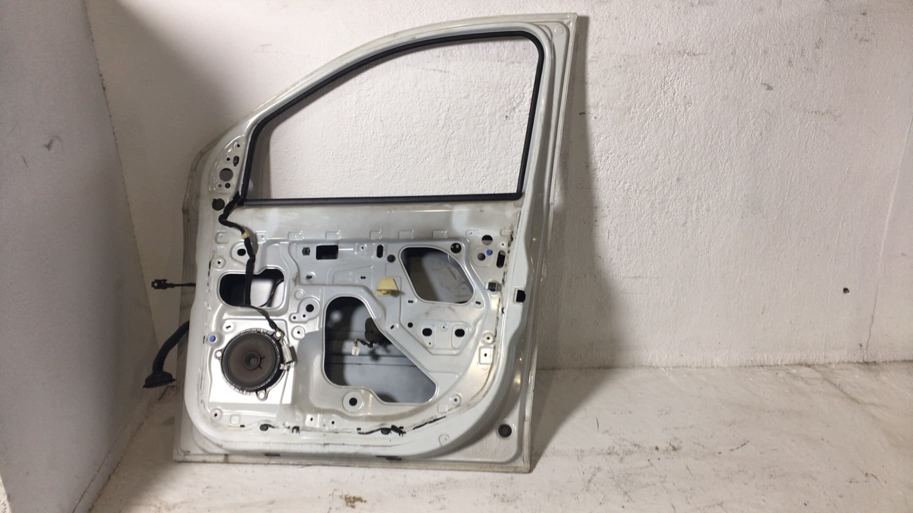 Puerta delantera derecha DACIA DOKKER 2