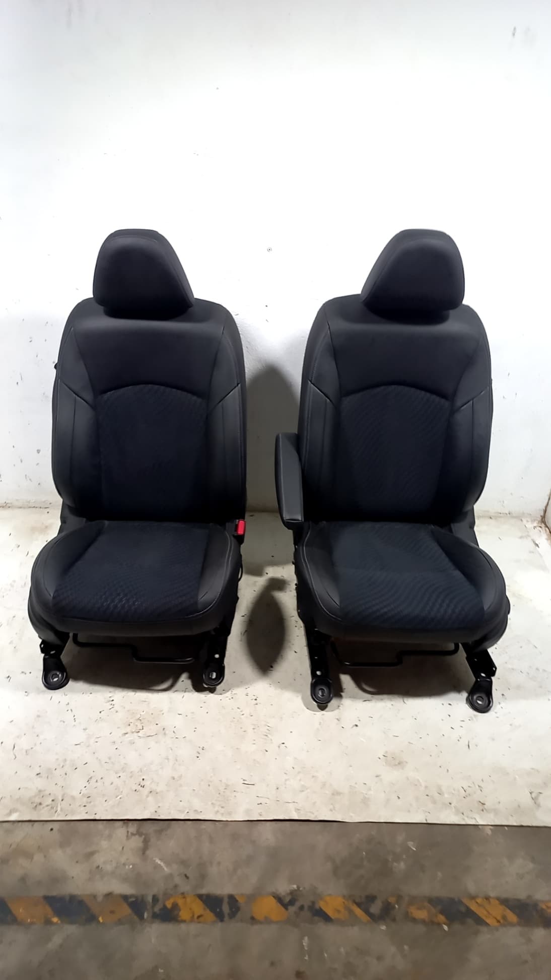 Juego asientos completo NISSAN NOTE