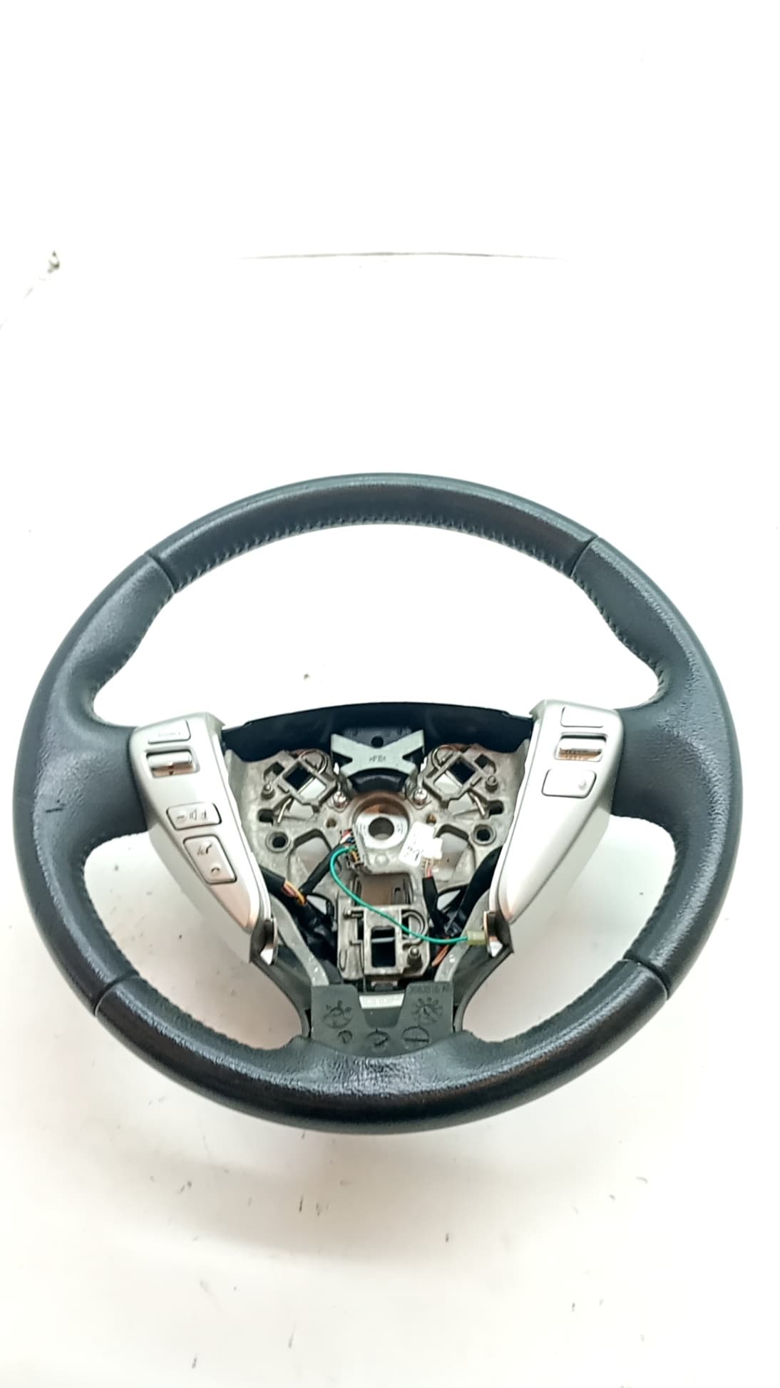 Volante NISSAN NOTE