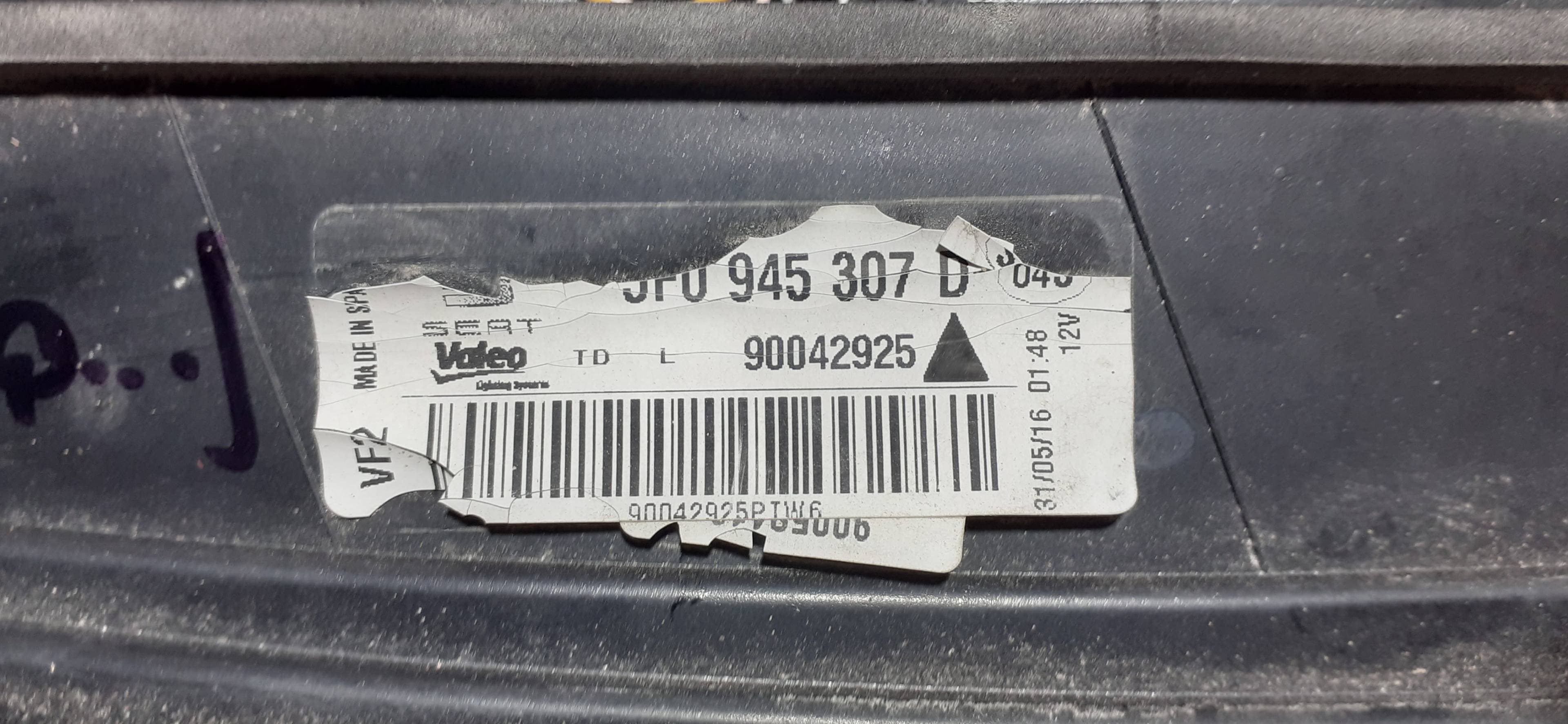 Piloto trasero izquierdo interior SEAT LEON (5F1) 2