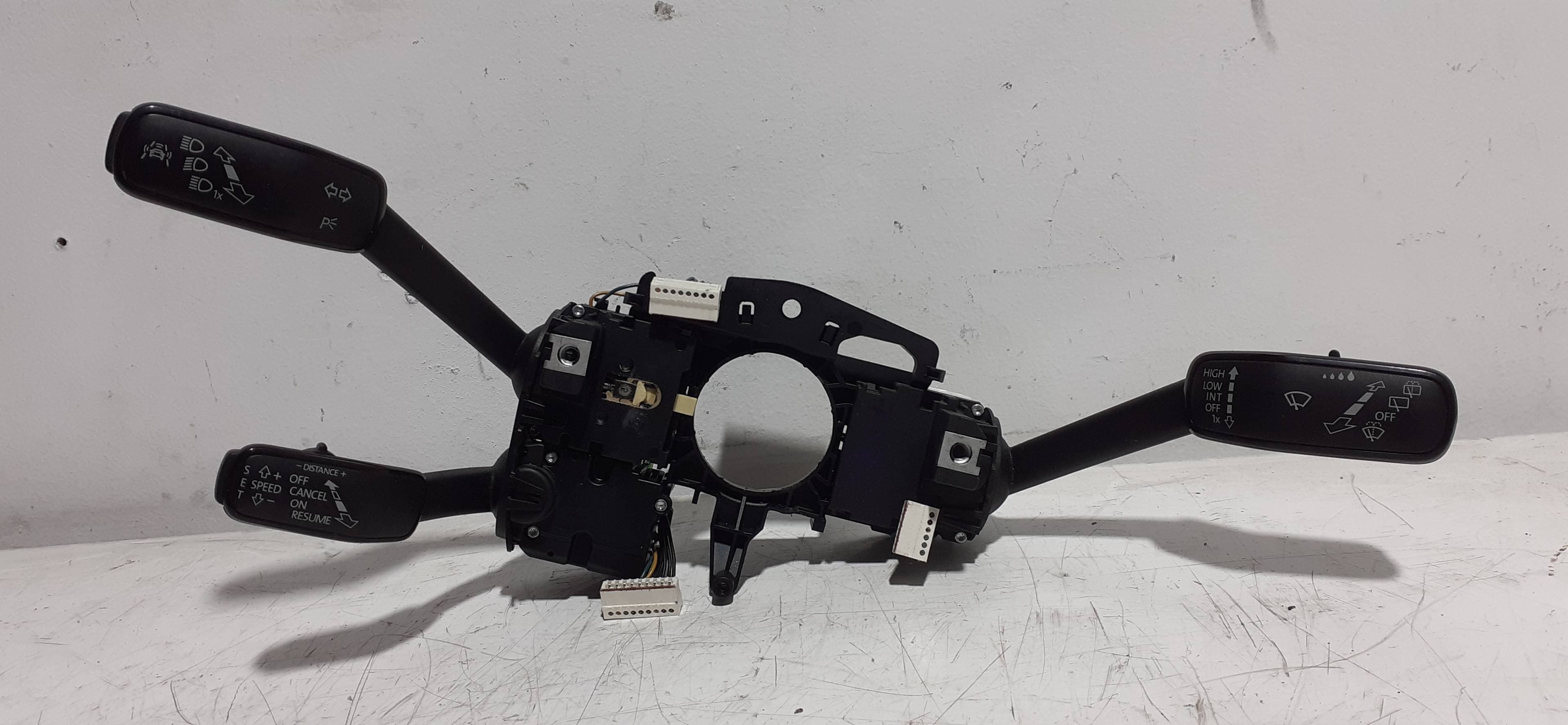 Mando multifuncion SEAT LEON (5F1)